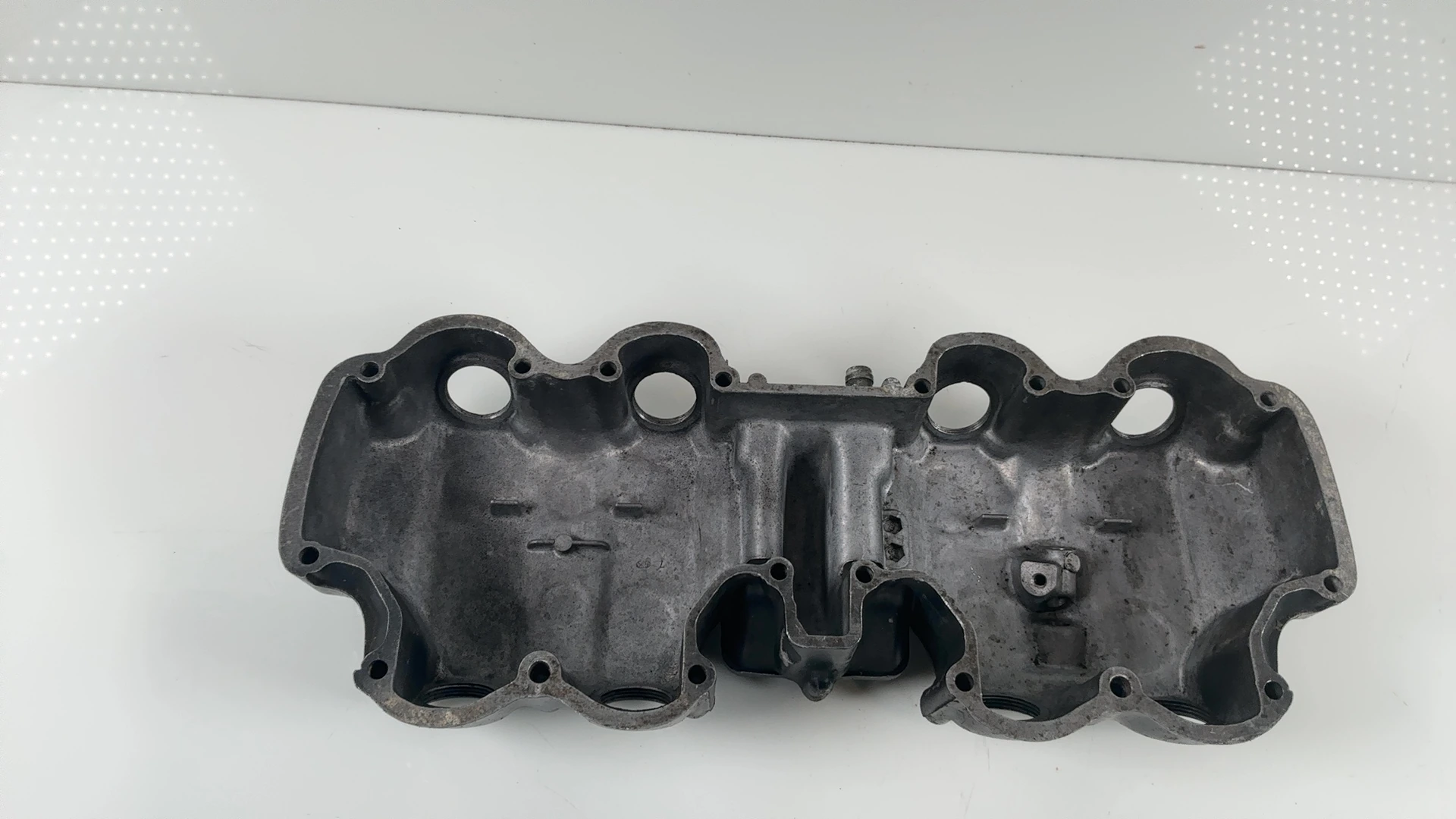 Honda CB750 Four 750cc Valve Cover 1969-1978 OEM 12311-300-040 - Image 8