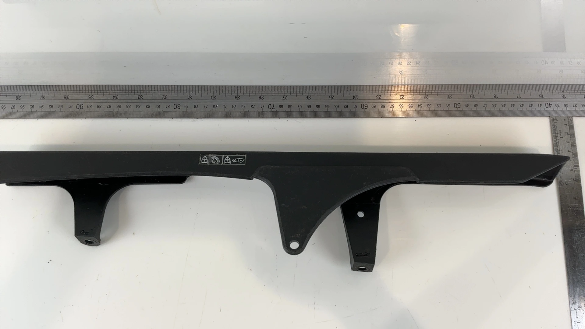Triumph Daytona T595 955i 955 Rear Drive Chain Guard 1997-2001 OEM T2057363 - Image 5