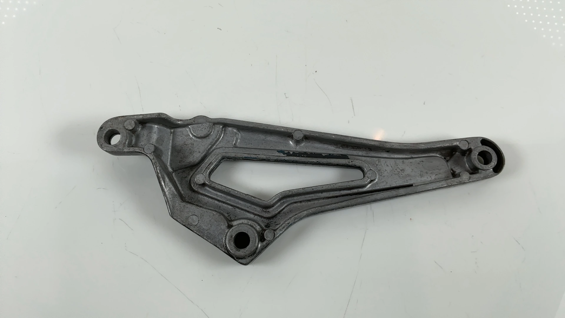 Yamaha RD125LC RD125 LC 125cc Left Side Foot Rest Bracket 1982-1986 10W-27442-01 - Image 3