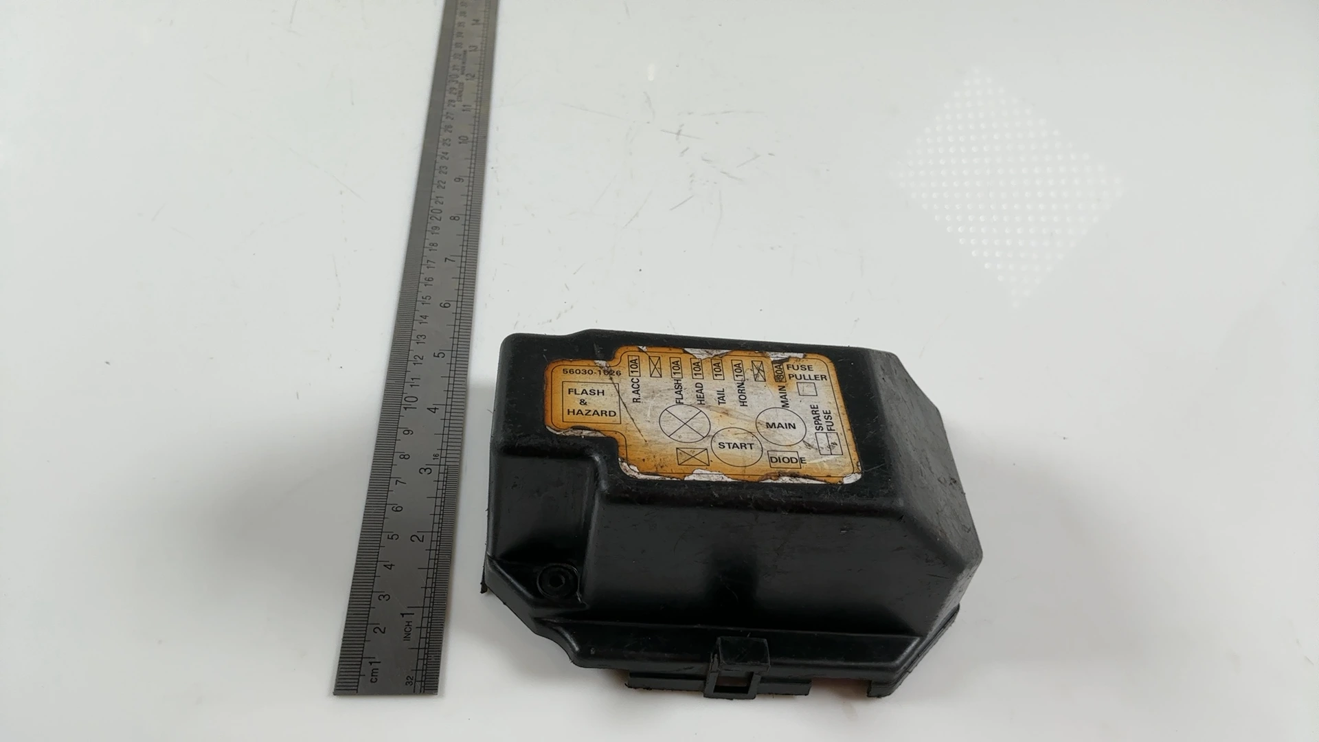 Kawasaki GPZ1100 ZX1100A 1100cc Junction Fuse Box Cover 1983-1985 OEM 56030-1026 - Image 4