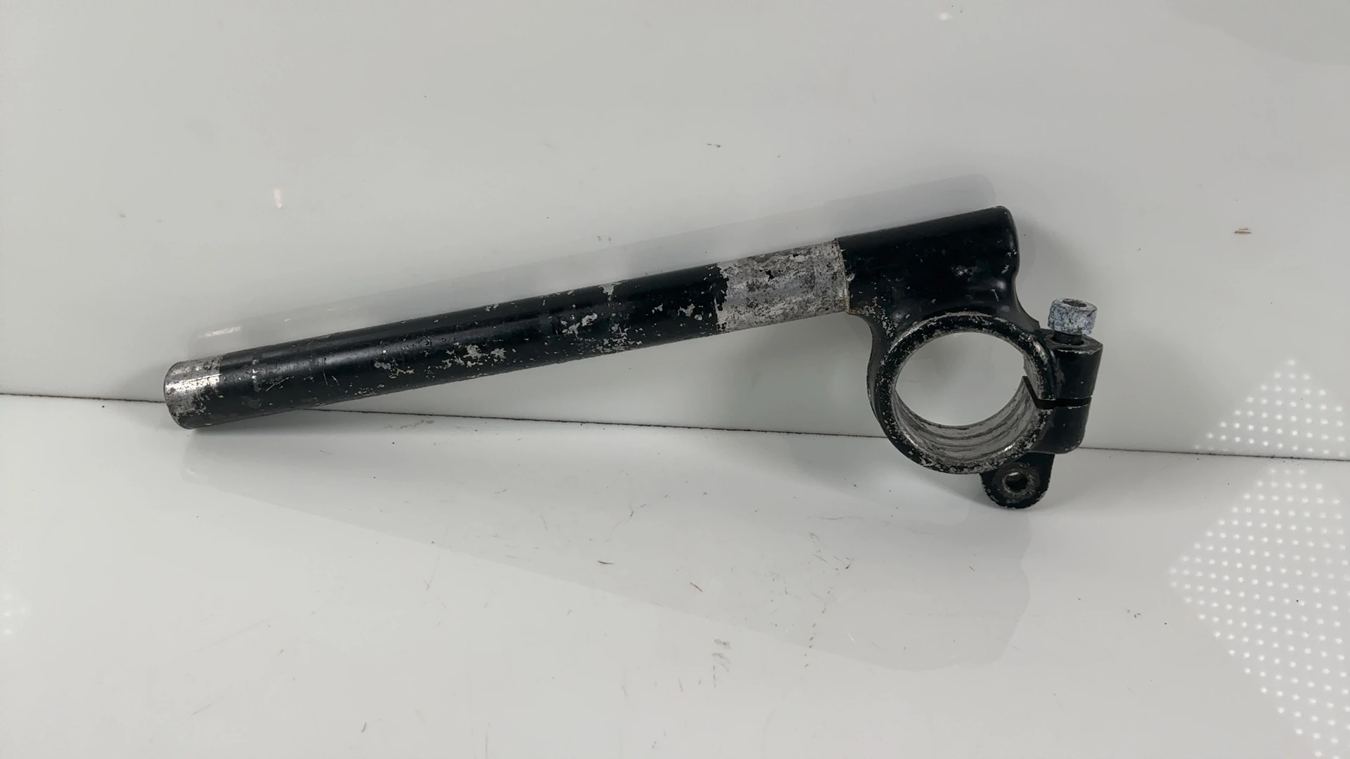 Suzuki GSX-R1100 GSXR 1100cc Left Clipon Handlebar 1986-1988 OEM 56151-06B00 - Image 2