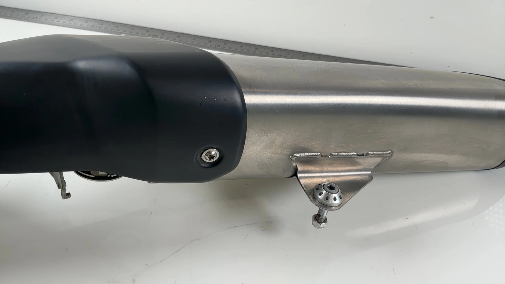 Aprilia RSV4 1100 Factory 2B008865 1100cc Exhaust Muffler 2021-2026 OEM 2B008865 - Image 13