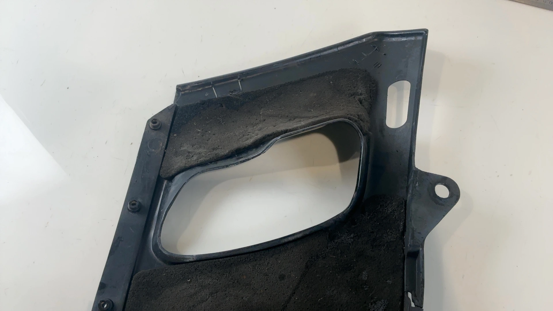 Kawasaki ZZR 600 ZX600E Right Vent Trim Fairing Cover 2003-04 OEM 14090-1291-C4 - Image 6