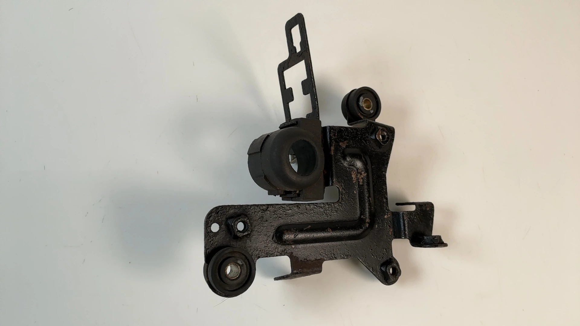 Kawasaki KZ750 LTD 750 Electrical Junction Fuse Box Bracket 1982 1983 32129-1090