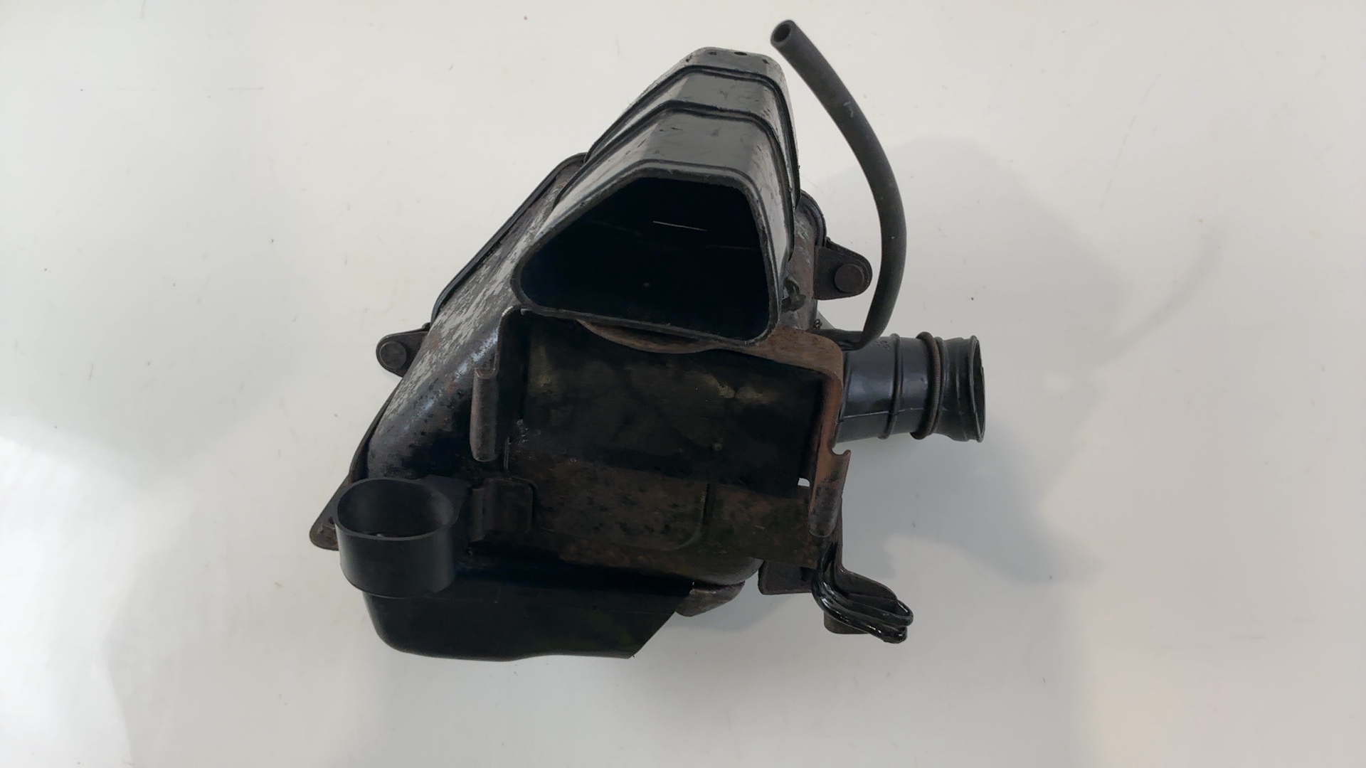 Honda CG125 CG125 125cc Airbox Air Filter Box 1976 1975 OEM 17210-383-000 - Image 5
