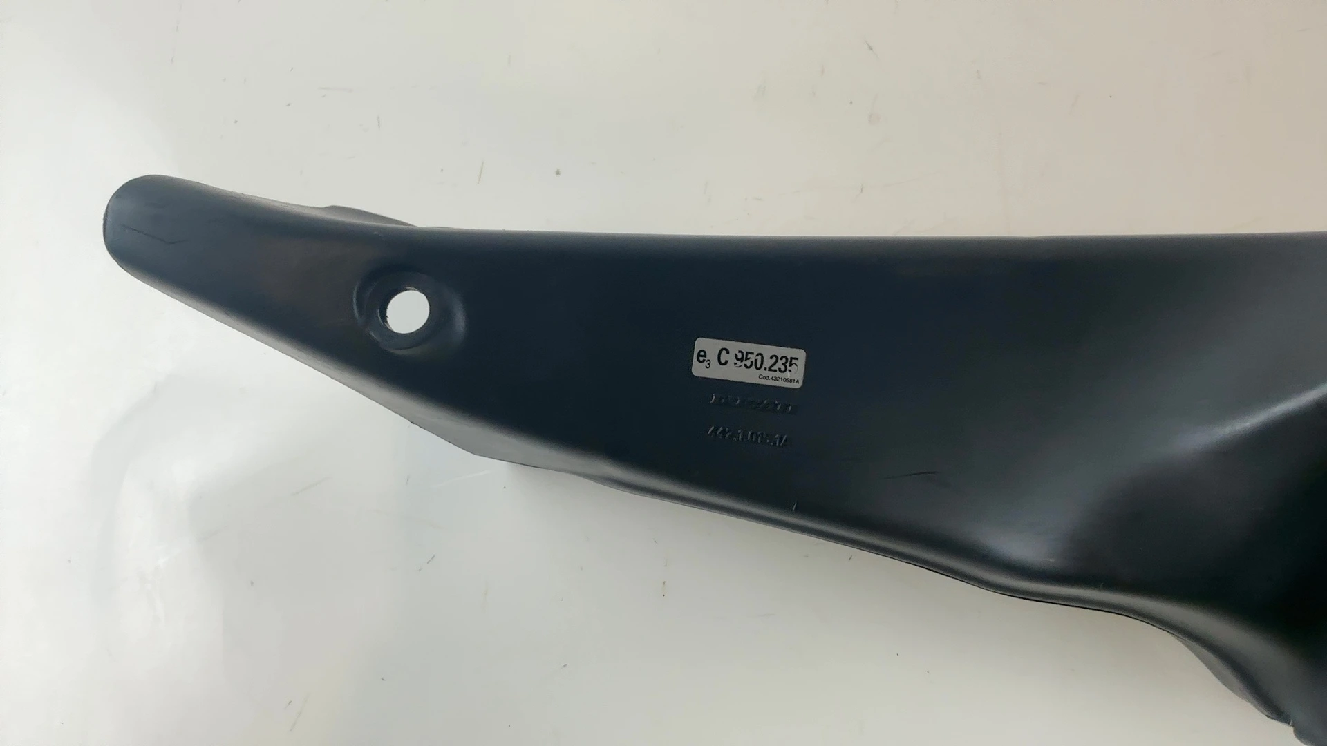 Ducati 916 748 996 998 Superbike Intake Air Duct Right 1994-2004 OEM 44210151A - Image 5