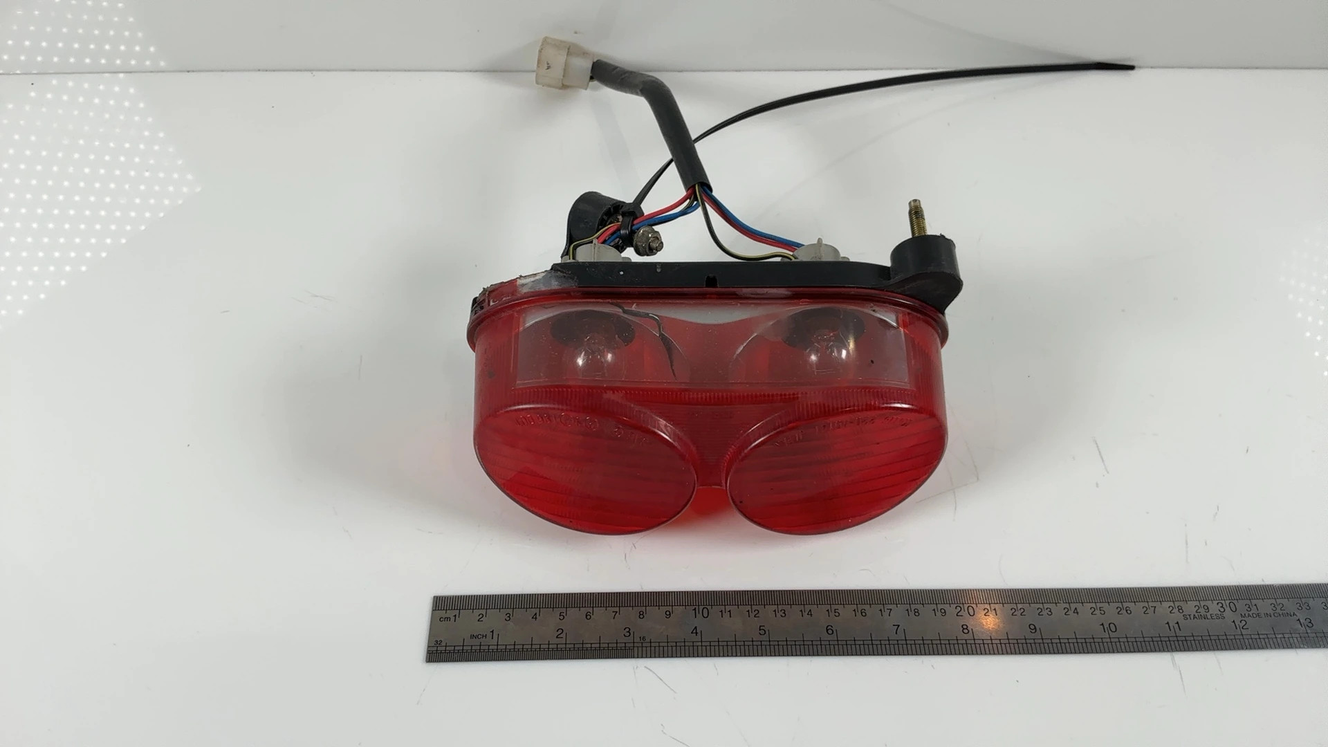 Kawasaki Ninja ZX-6R ZX600 600cc Tail Brake Light 1998-2002 OEM 23025-1269