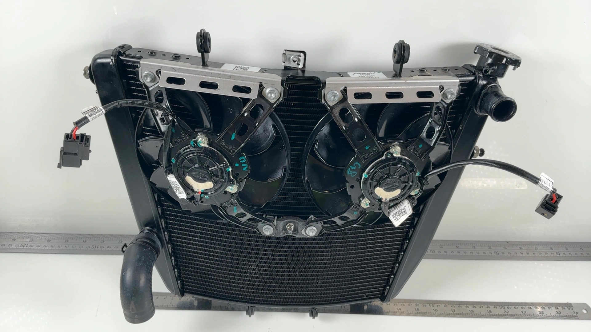 Aprilia RSV4 Tuono V4 1100 Engine Radiator 2025 2026 OEM 2B012807 - Image 5