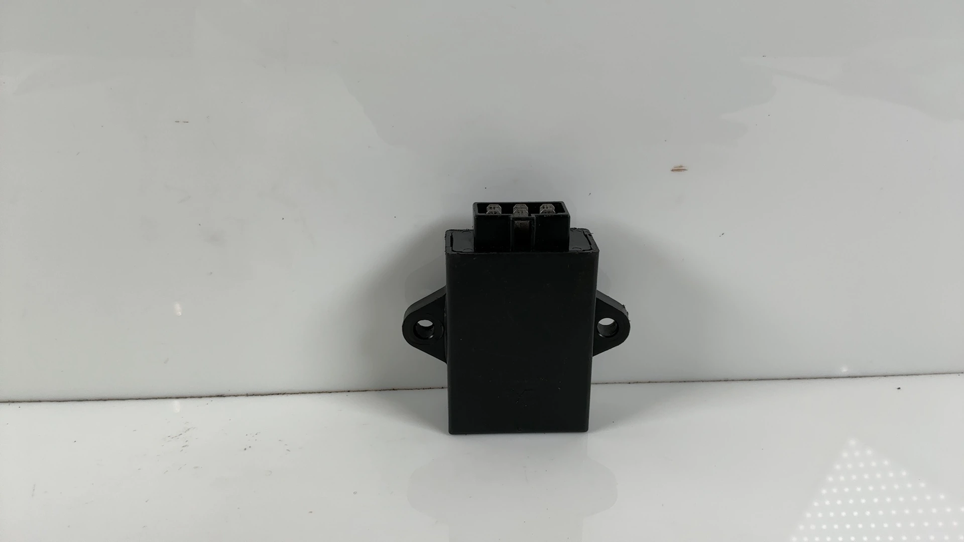 Suzuki TU250X Volty 250cc CDI Unit Igniter 1997-2001 OEM 32900-38300 - Image 1