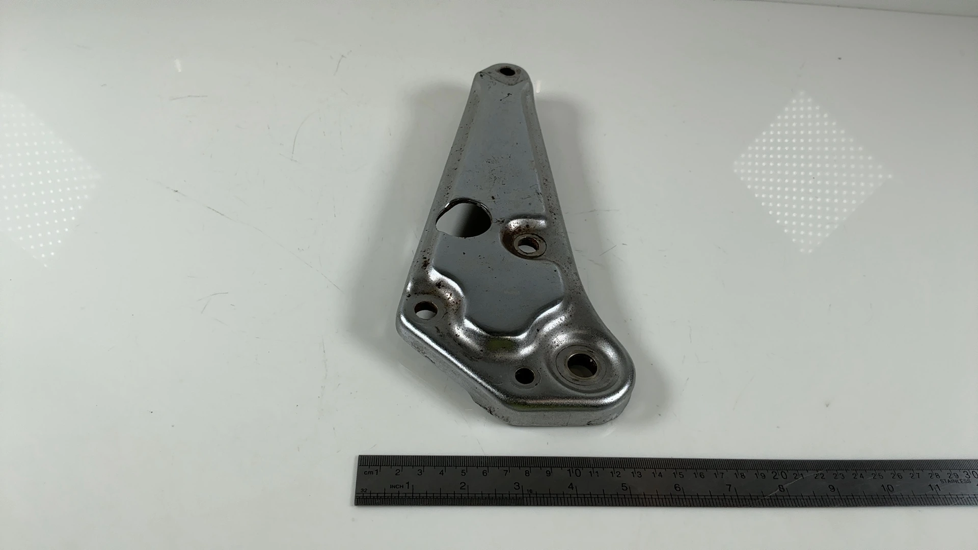 Suzuki GSX400L GSX400 400cc Right Front Footrest Peg Bracket 1979-82 43810-44102 - Image 5