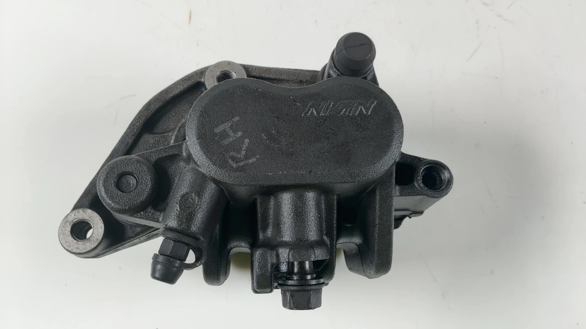 Honda CB750 Nighthawk 750 Front Right Brake Caliper 1991-2003 OEM 45250-MW3-671