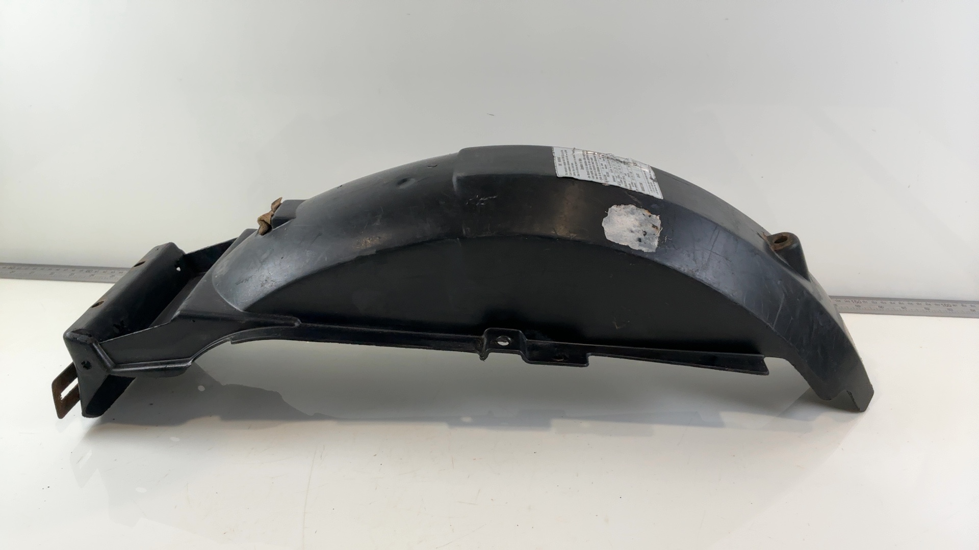 Suzuki GS500E GS500 500 CC Rear Inner Fender 2001-2003 OEM 63111-01D00 - Image 4