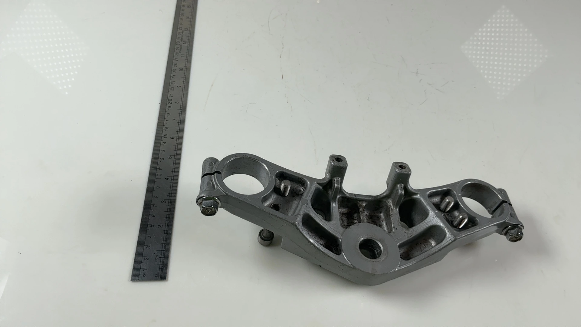 Kawasaki Ninja ZX600A 600cc Upper Fork Bridge Yoke 1985-1987 OEM 44039-1157 - Image 4