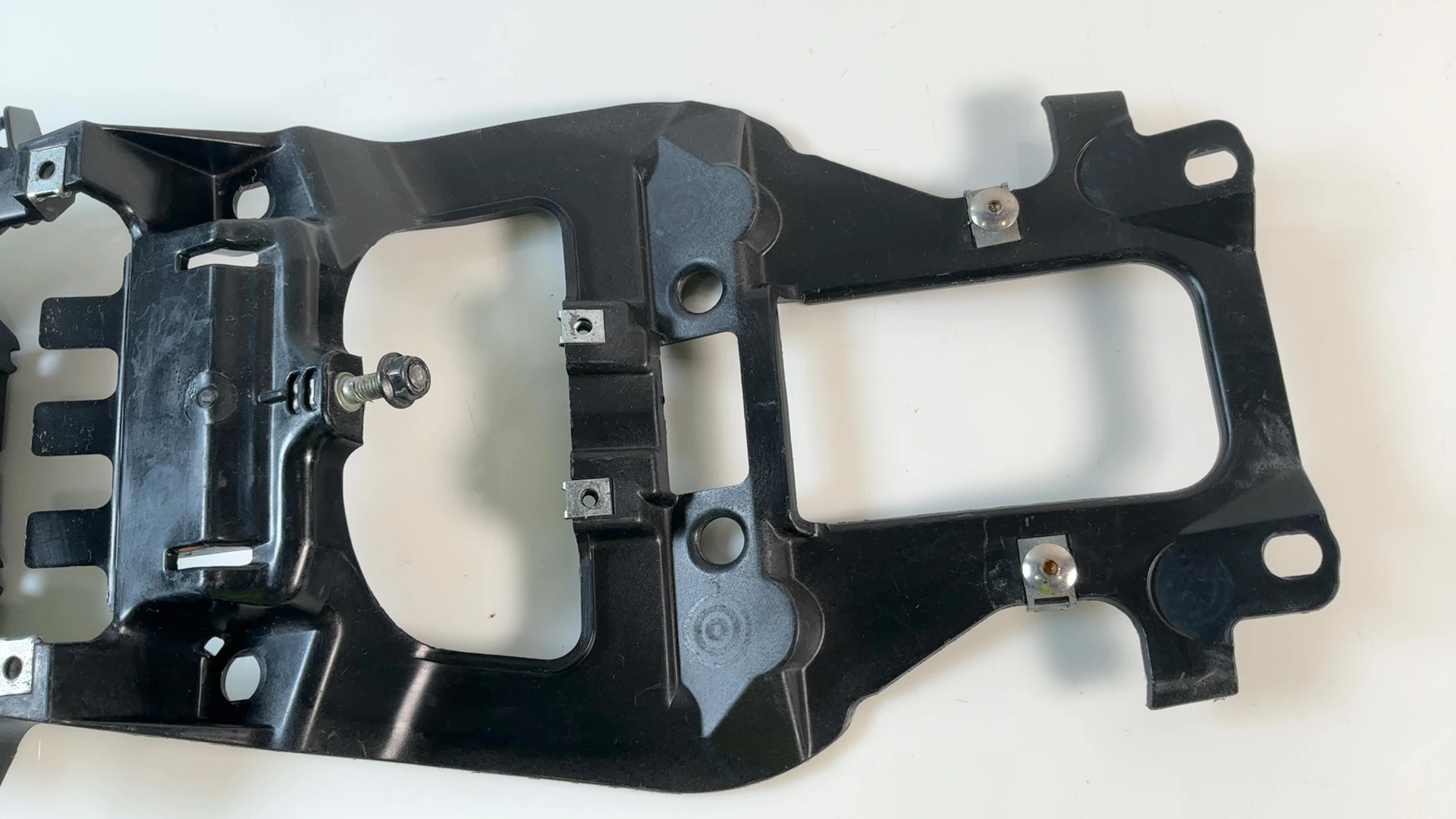 Yamaha MT125 RE29 125cc Rear Undertail Subframe Fender 2014-2017 OEM 5D7-F177A - Image 5