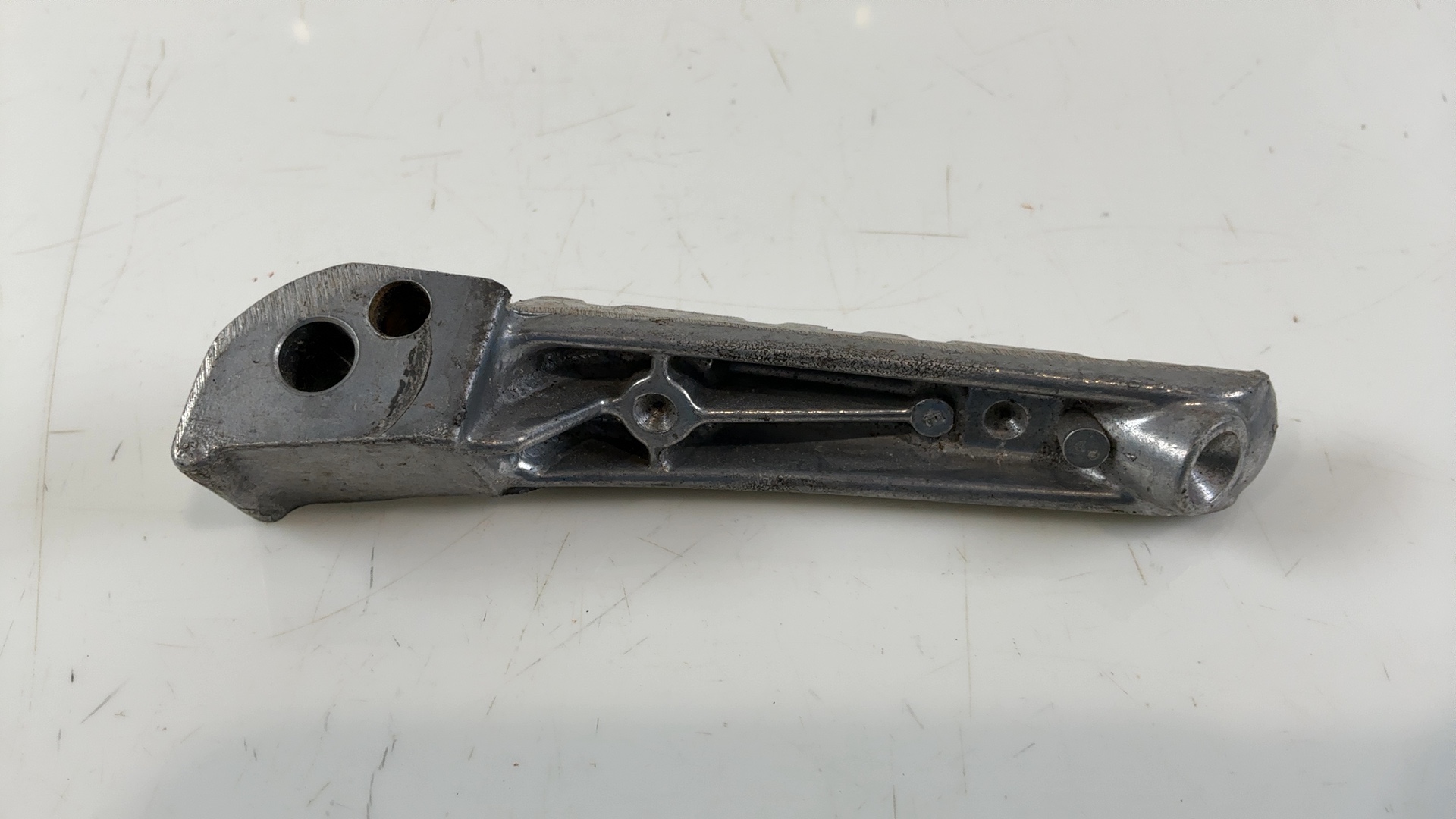 Yamaha FZR600 3HE 600cc Rear Right Foot Peg Passenger Step 1989-99 OEM 3HE-2742L - Image 3