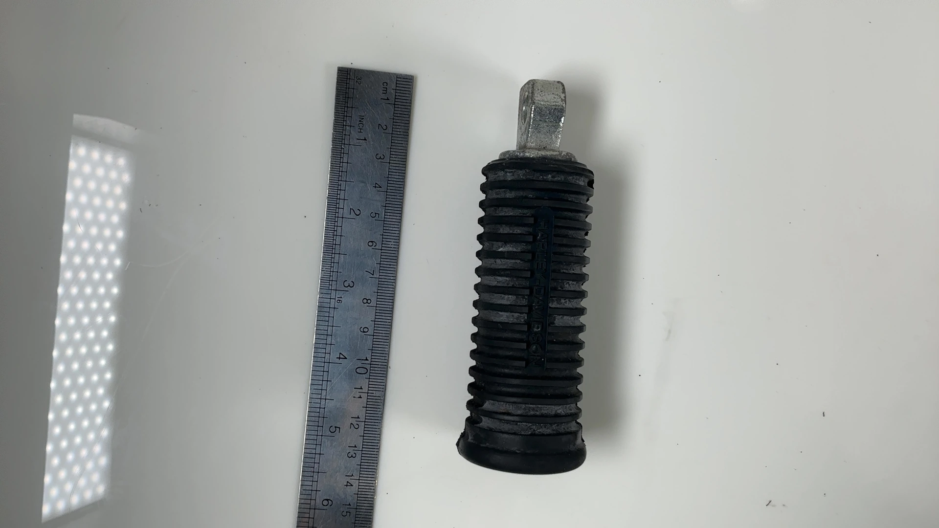 Harley Electra Tour Glide 1340cc Right Foot Peg Step 1980-2008 OEM 33048-72 - Image 4