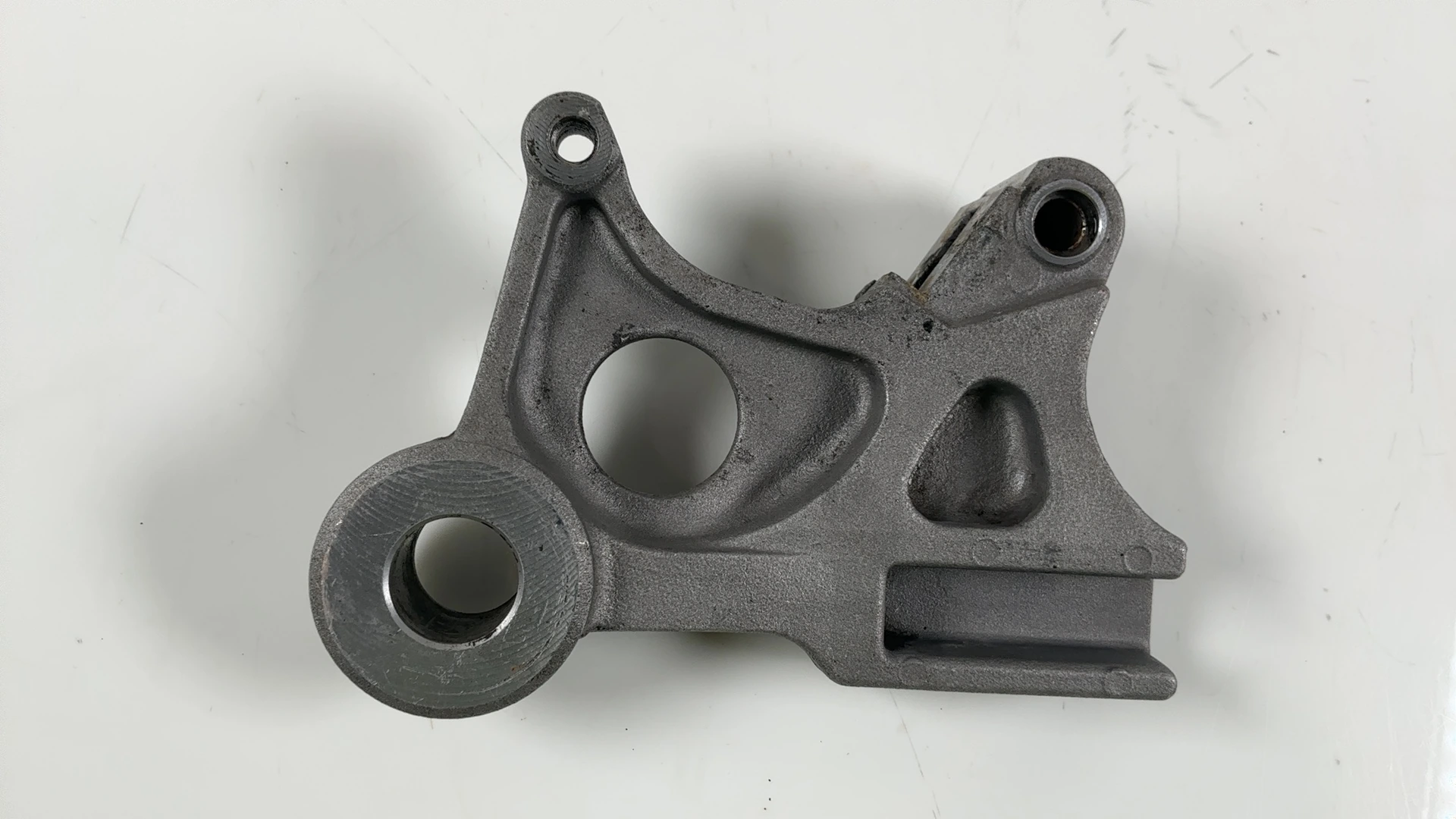 Honda CBR600F CBR600F4 600 CC Rear Brake Caliper Bracket 1999-2000 43110-MBB-006 - Image 7