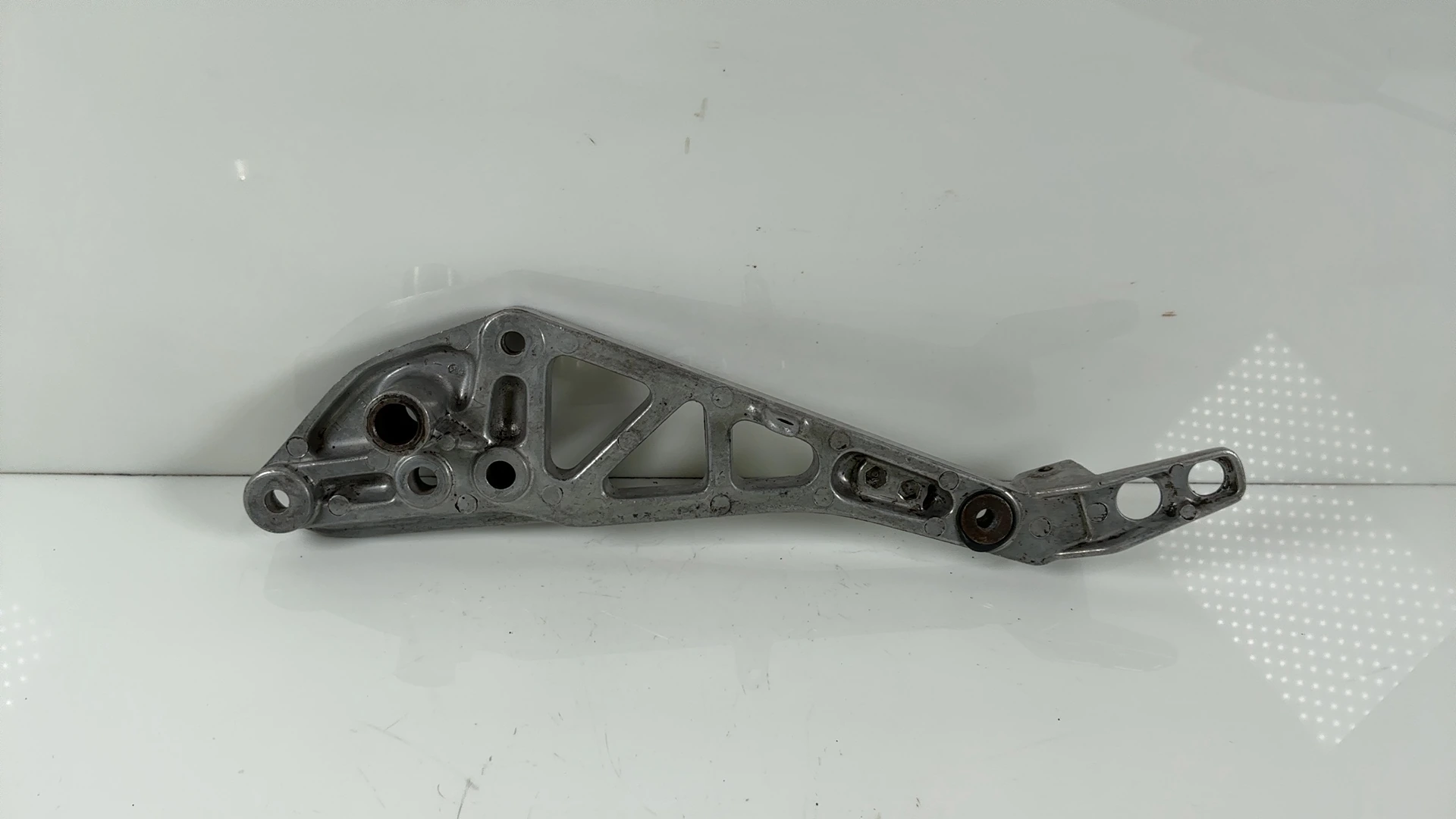 Honda VT250F MC08 250CC Front Right Footrest Bracket 1982-1984 OEM 50610-MB2-000 - Image 2