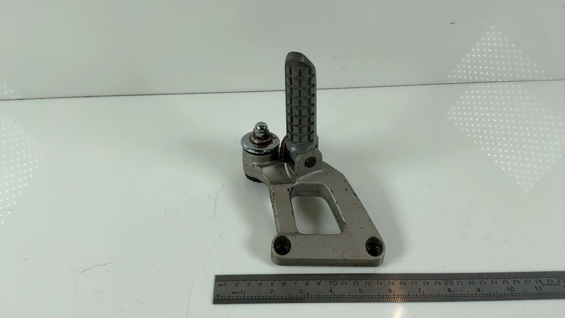 Kawasaki ZZR600 ZZR600E 600cc Rear Left Passenger Foot Peg 1993-2004 34028-1191 - Image 3