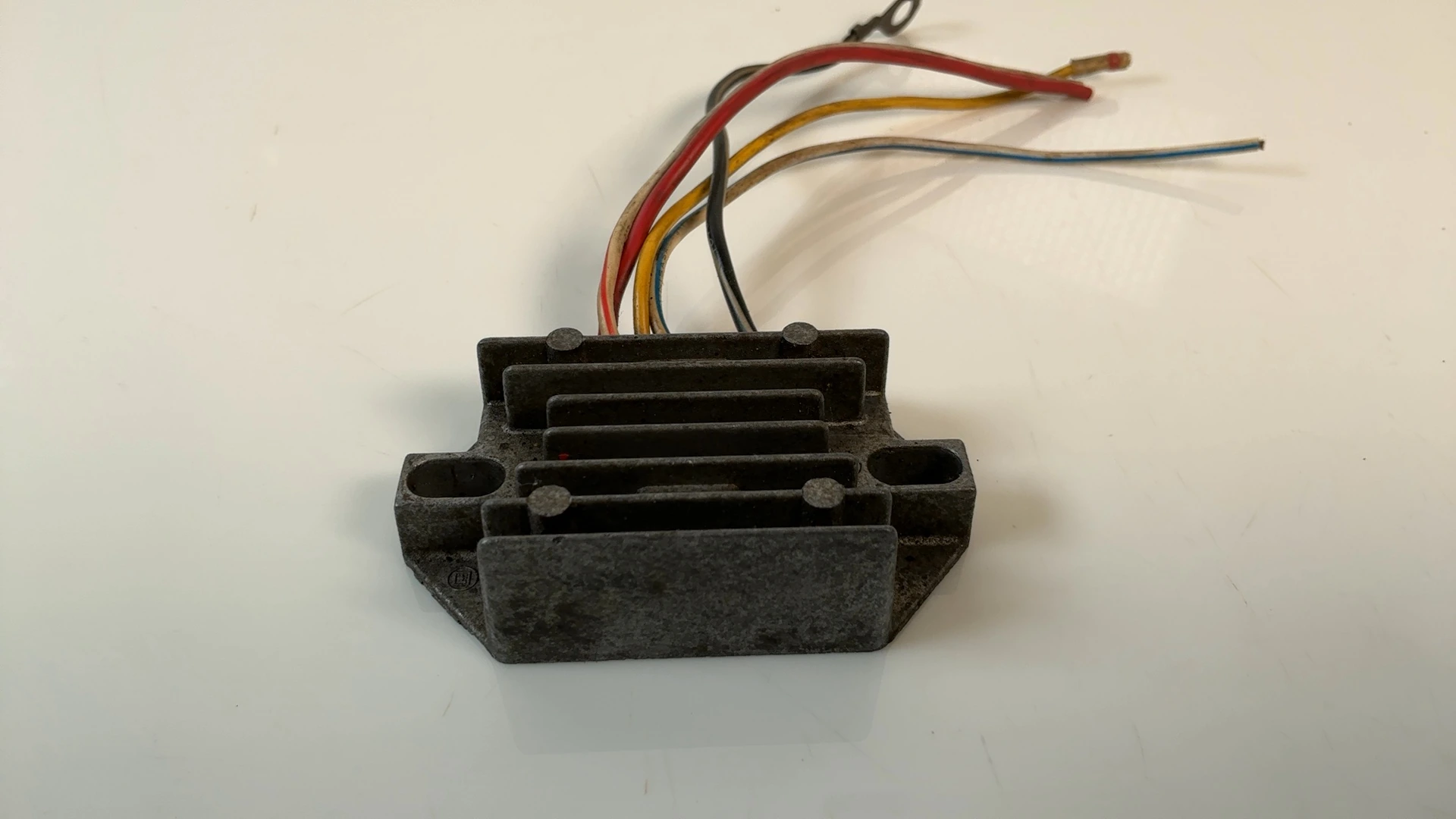 Suzuki GS550 GS550E 550CC Voltage Regulator Rectifier 1977-1979 OEM 32800-44010 - Image 6