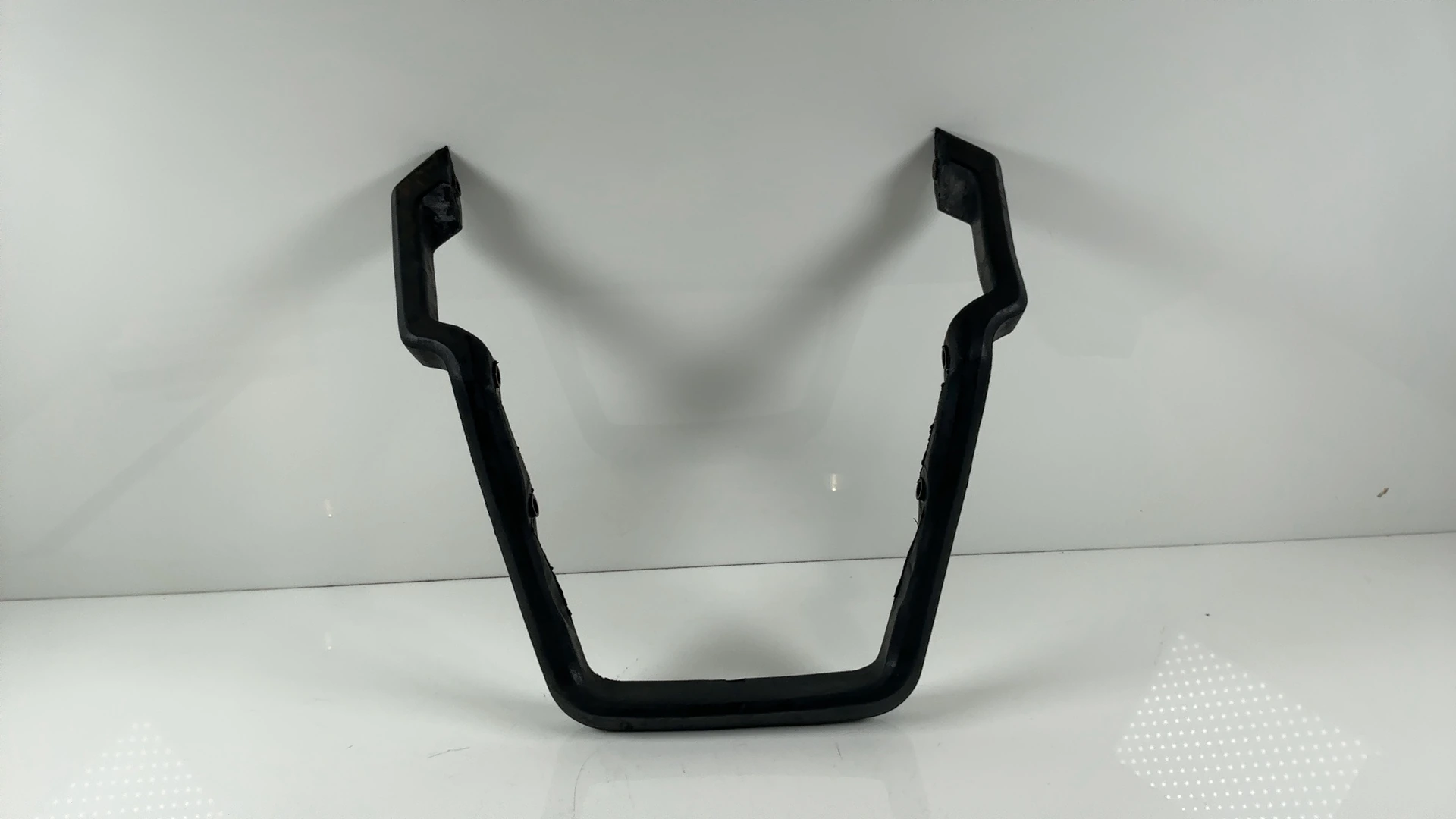 Suzuki GS550E GS550 550cc Rear Passenger Grab Handle Bar 1983-1986 46210-43400 - Image 2