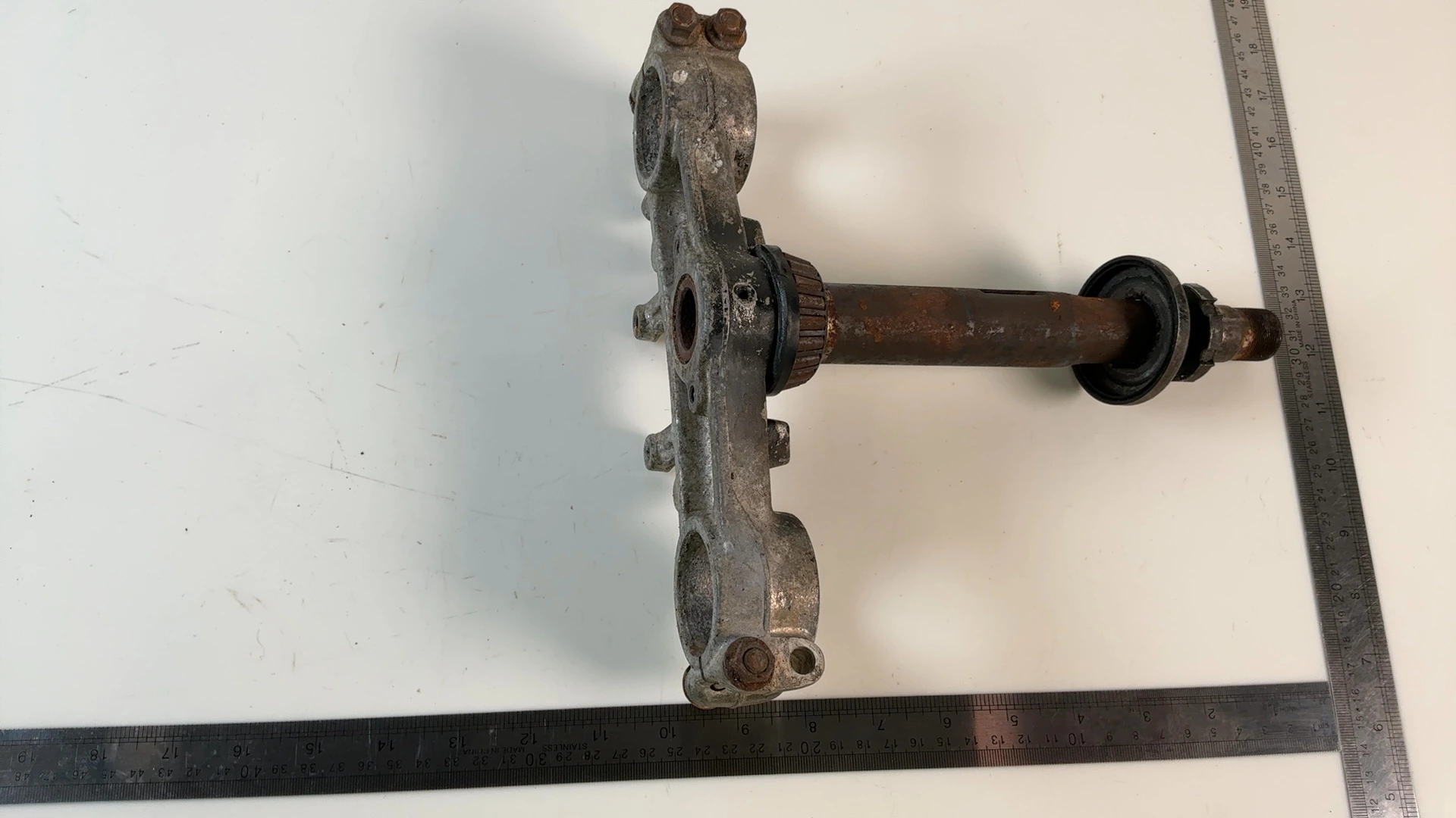 Yamaha DT125R 3MB 125cc Lower Triple Tree Clamp 1988-2003 OEM 3MB-23340-00-00 - Image 3