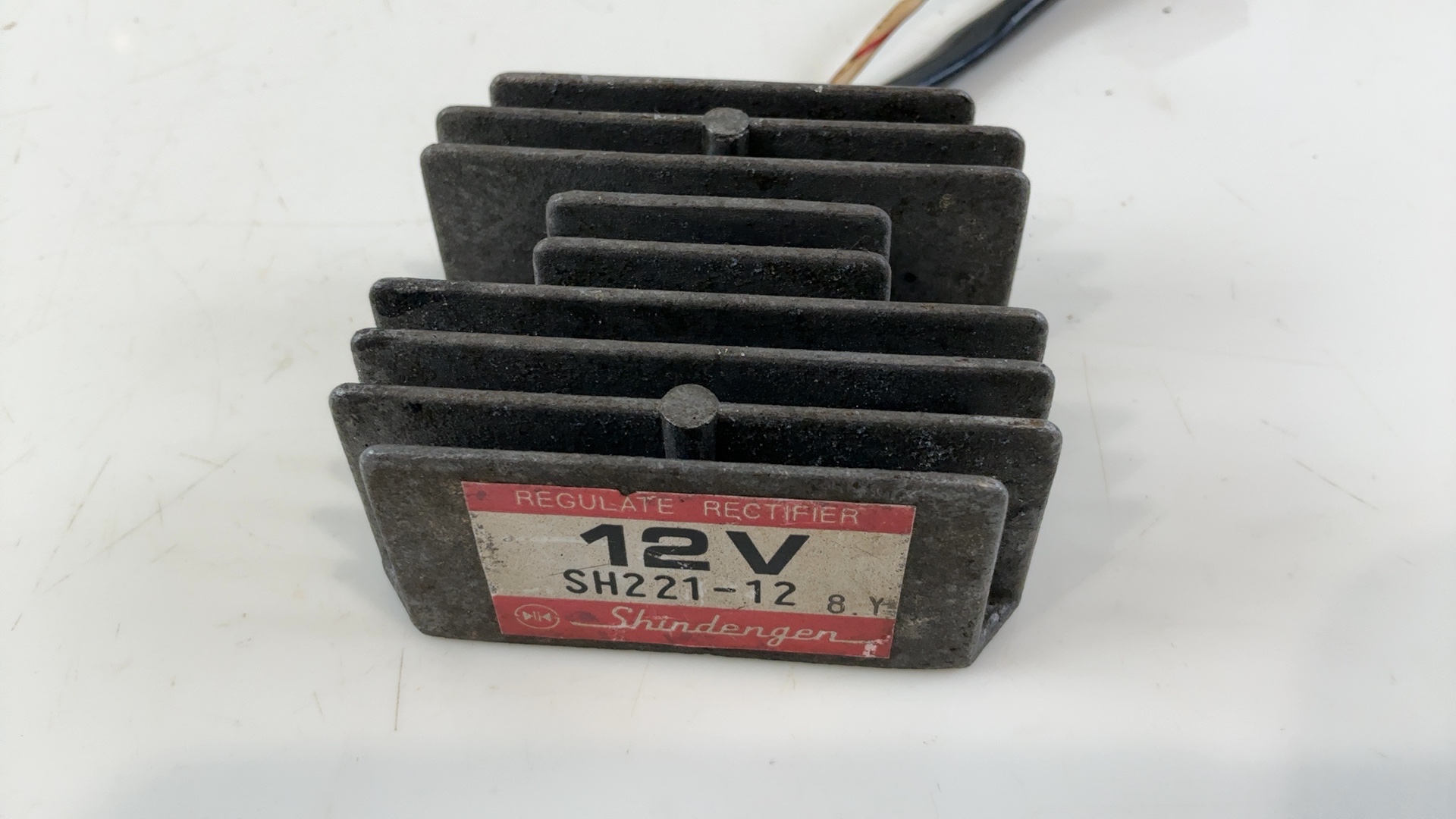 Kawasaki KZ305 CSR 305 CC Voltage Regulator 1981 1982 OEM 21066-1013 - Image 4
