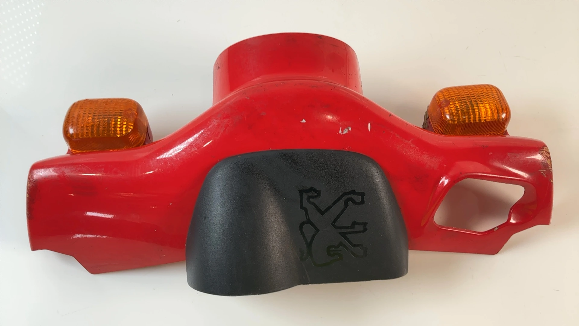Peugeot Trekker TKR 50 100 Handlebar Cover Fairing 1998-2005 OEM 1173314800