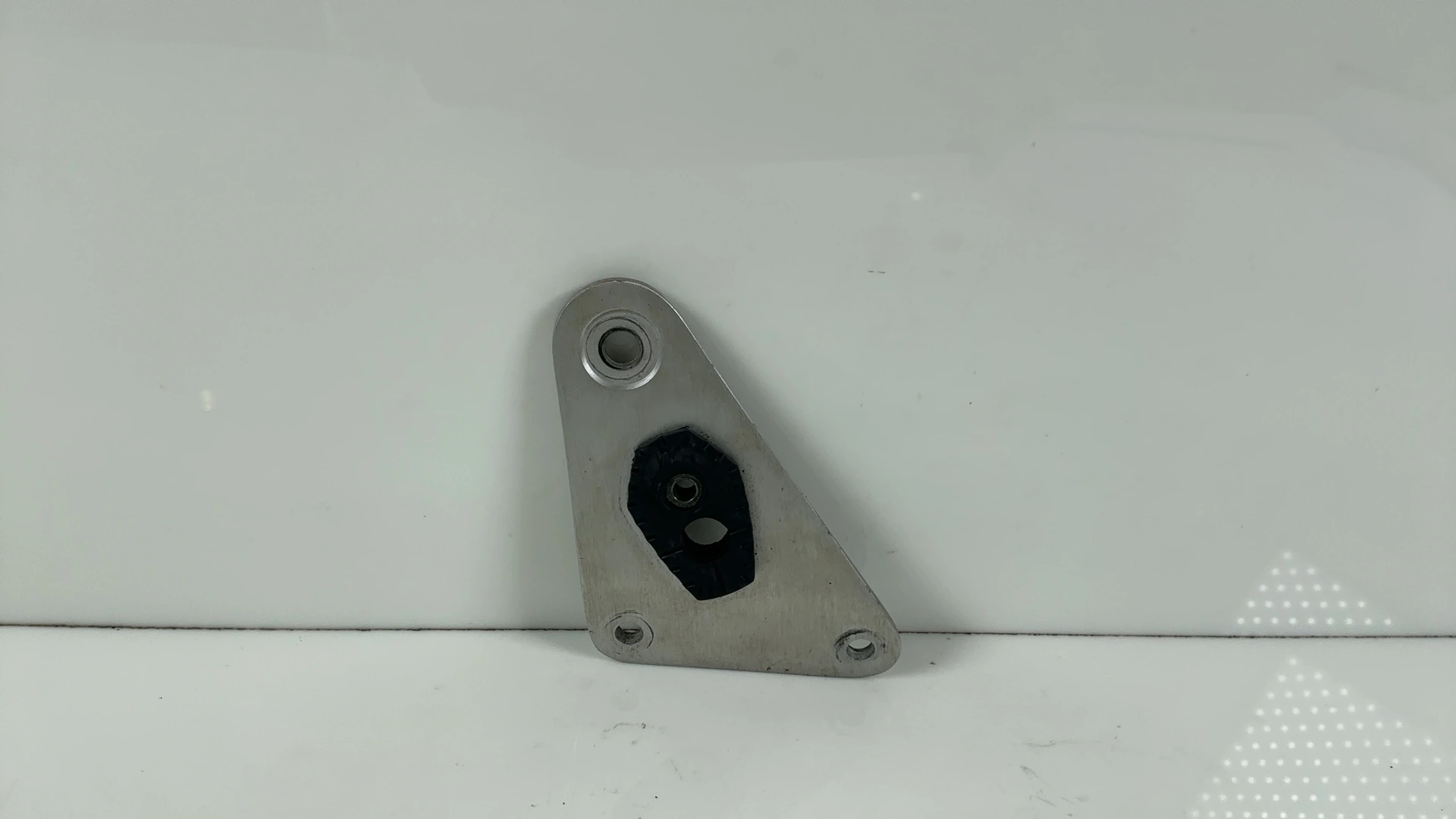 Suzuki Bandit GSF600 600CC Front Right Indicator Bracket 1995-04 OEM 51530-26E00 - Image 2