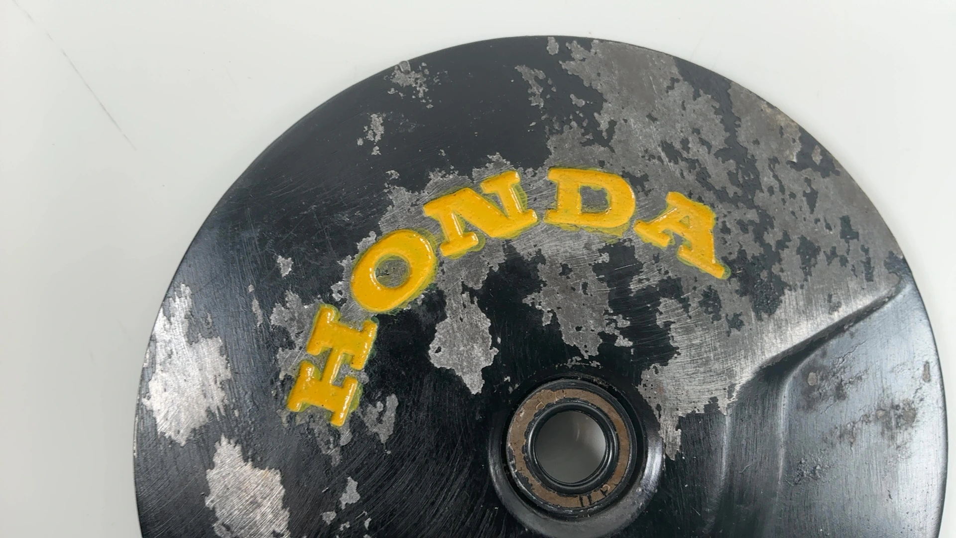 Honda CBR1100XX SC35 1100CC Clutch Cover Center Cap 1996-2007 OEM 11371-MAT-000 - Image 3
