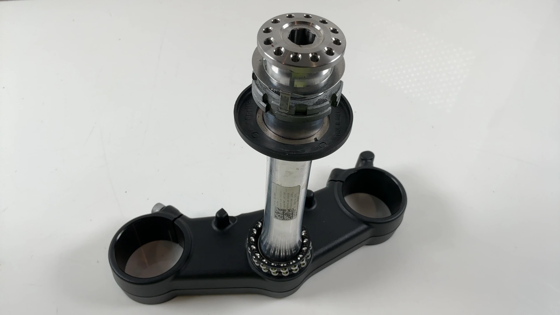 Aprilia RSV4 Factory 1100 Lower Fork Bridge Yoke 2025 2026 OEM 2B009773 - Image 11