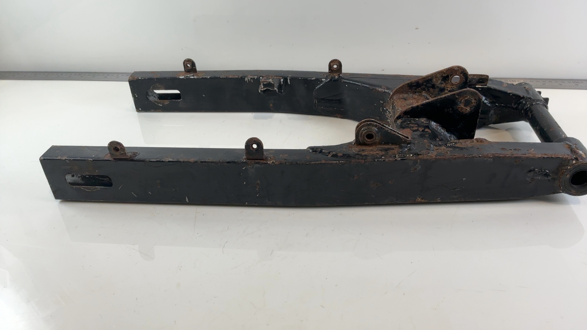 Honda CBR600F CBR600 600cc Rear Swingarm 1987 1988 1989 1990 OEM 52100-MN4-000 - Image 3