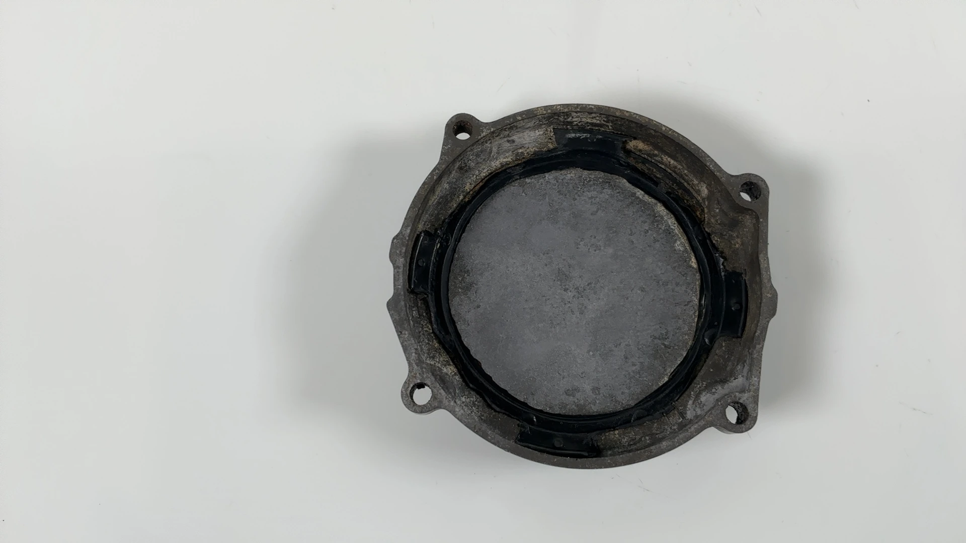 Yamaha Maxim XJ650 650cc Engine Oil Pump Cover 1980-1982 OEM 4W5-15416-00 - Image 5
