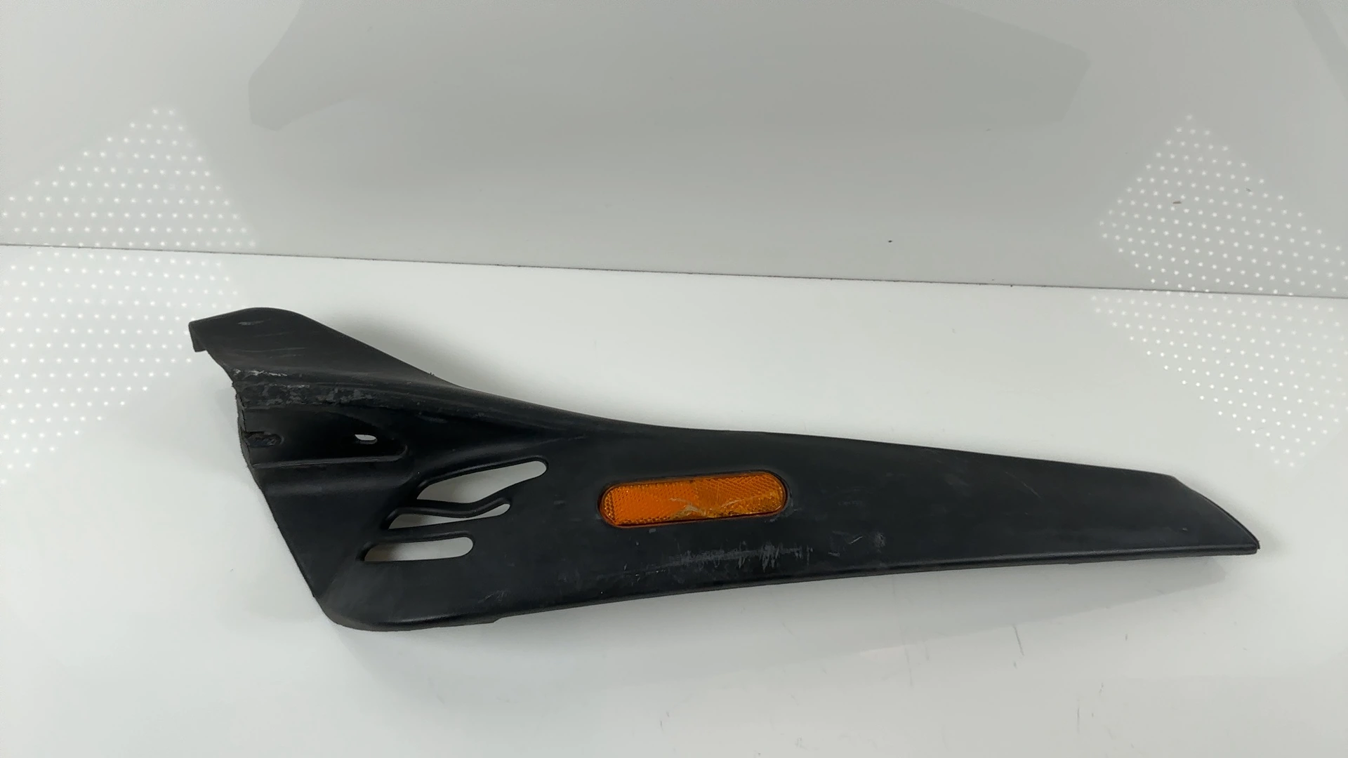 Vespa ET2 ET4 50 150 Left Lower Fairing Trim 1996-2005 OEM 297282 - Image 2