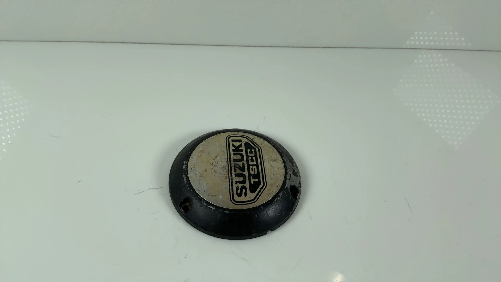 Suzuki GSX250E GSX250 250cc Ignition Cover 1982 1983 OEM 11351-11402 - Image 4