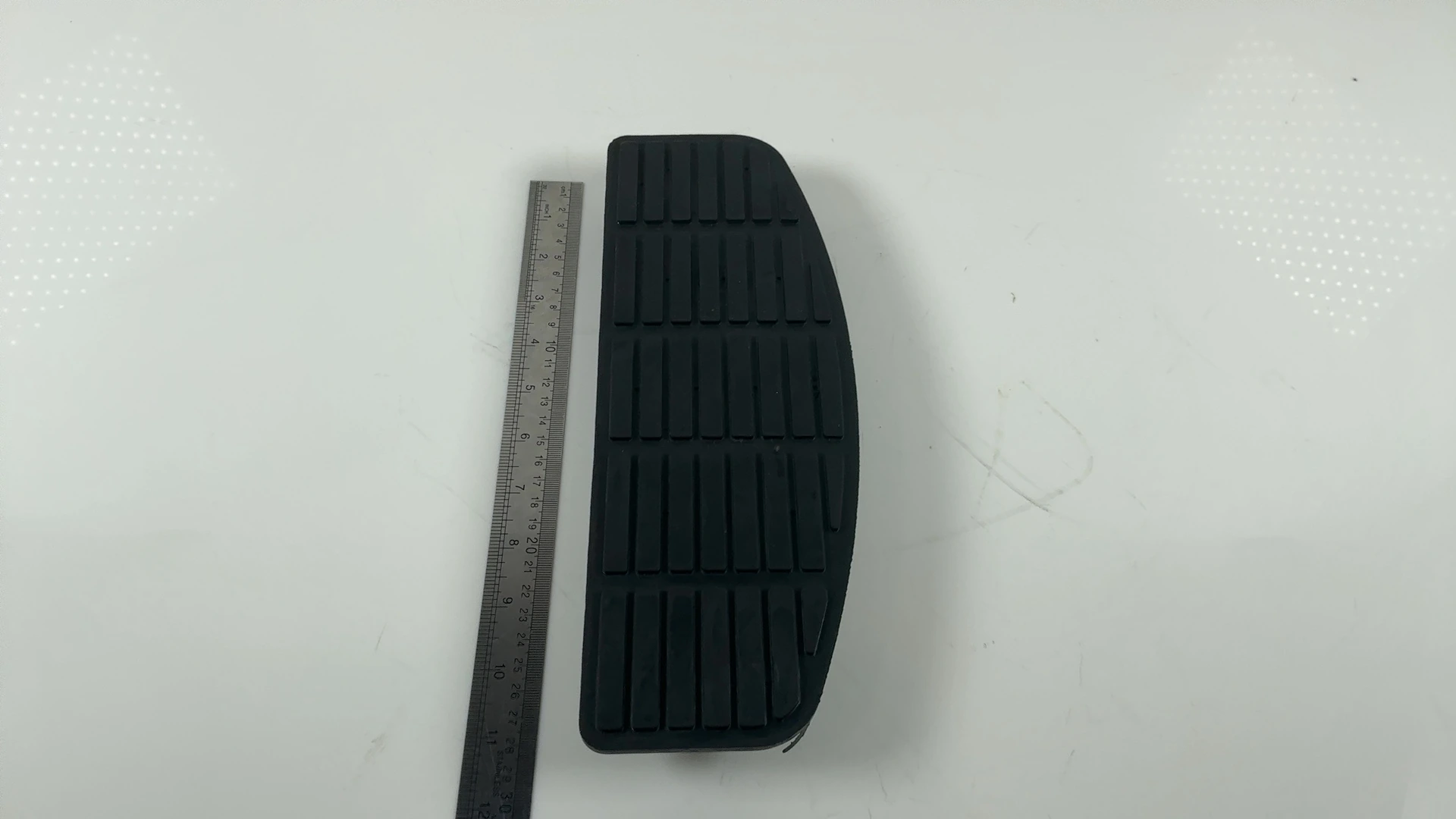 Harley Road King FLHR 1450 1584 Driver Footboard Pad Rubber 1999-2008 50614-91A - Image 4