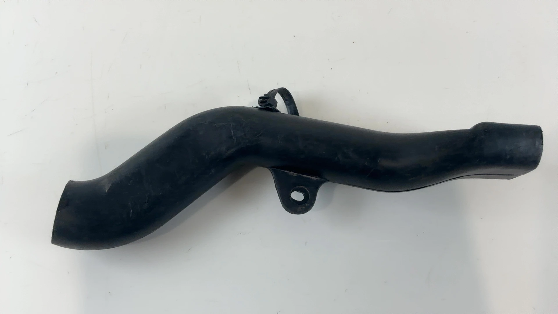 Suzuki GSXR 750 GSXR1100 750cc Ram Air Intake Pipe Hose 1993-98 OEM 94452-46E00 - Image 2