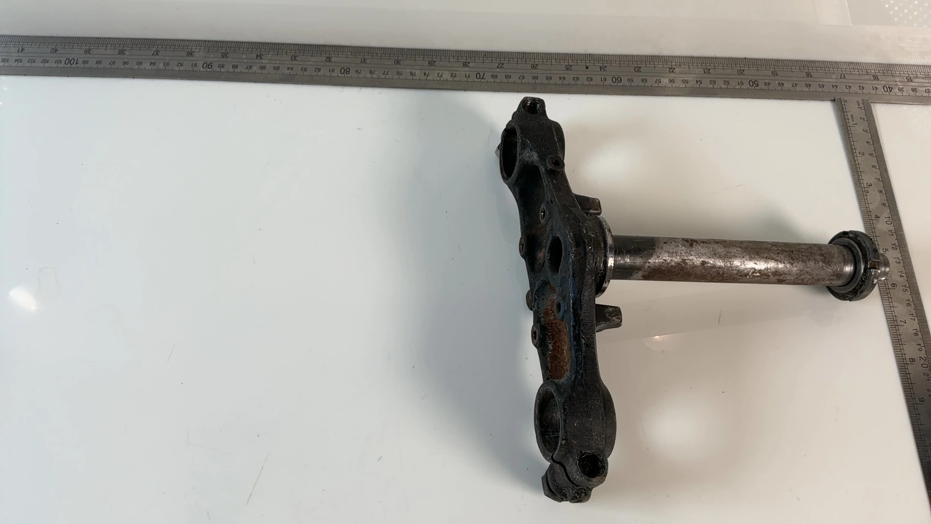 Suzuki TS125 TS125ER 125cc Lower Triple Clamp Yoke 1979-1981 OEM 51410-48500-291 - Image 3