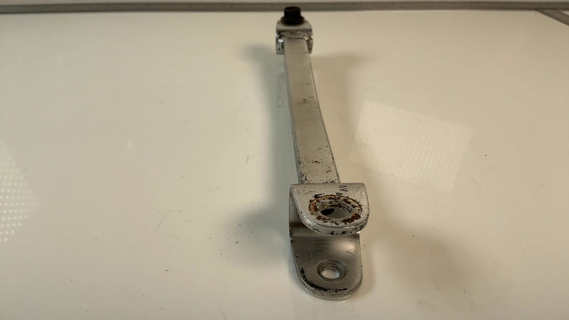 Suzuki TL1000S TL1000 1000cc Rear Brake Torque Rod Stay 1997-01 OEM 64310-33E00 - Image 4
