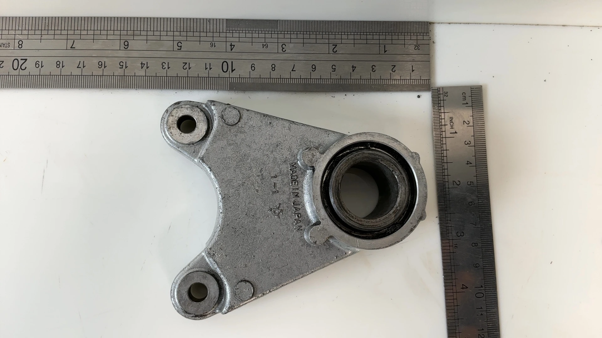 Kawasaki Ninja ZX-7R ZX750 750cc Rear Brake Caliper Bracket 1991-1995 43034-1115 - Image 3