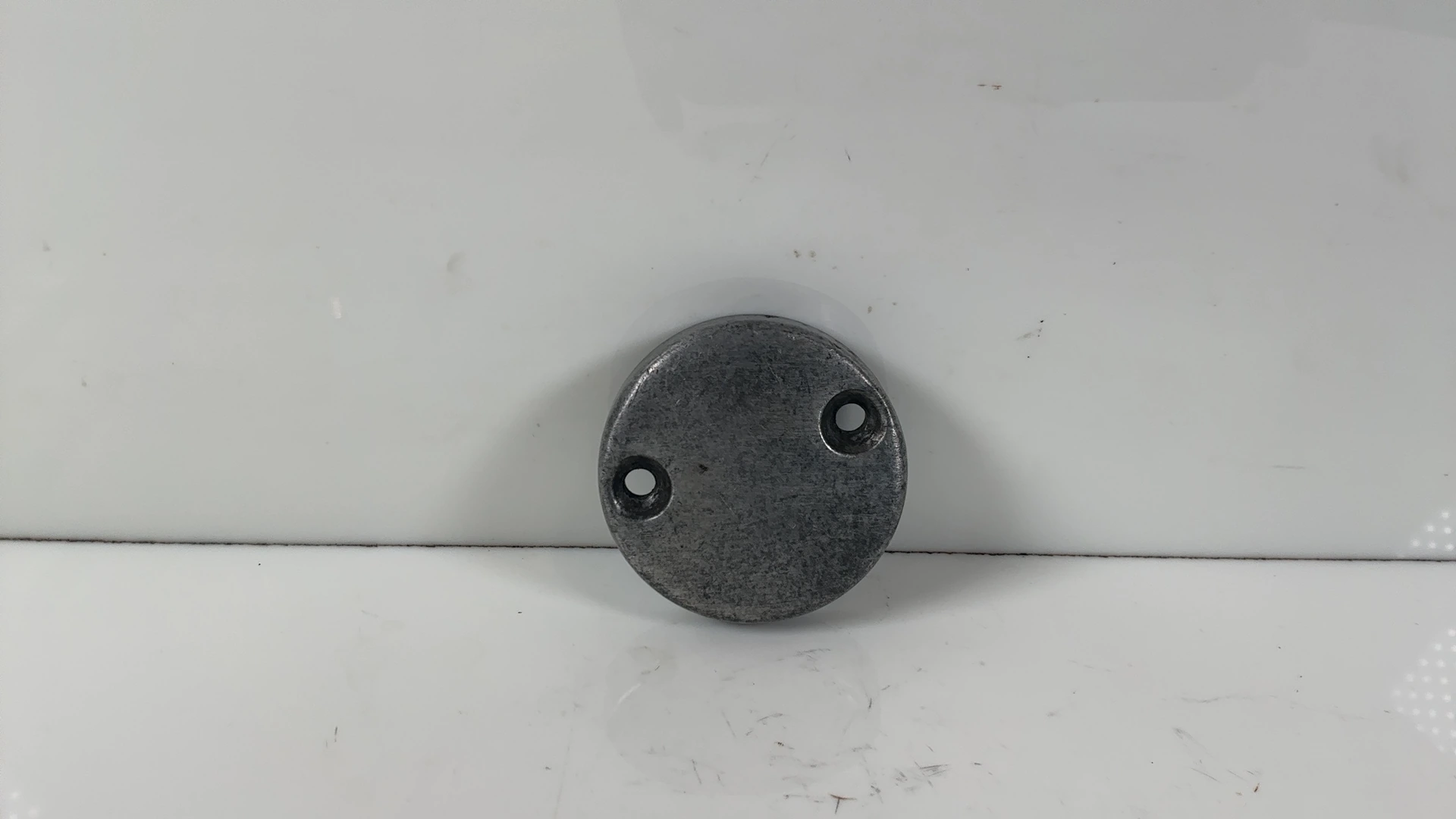 Suzuki GS750 GS750E 750 CC Valve Cylinder Head Cover 1976-1979 OEM 11174-45000 - Image 1