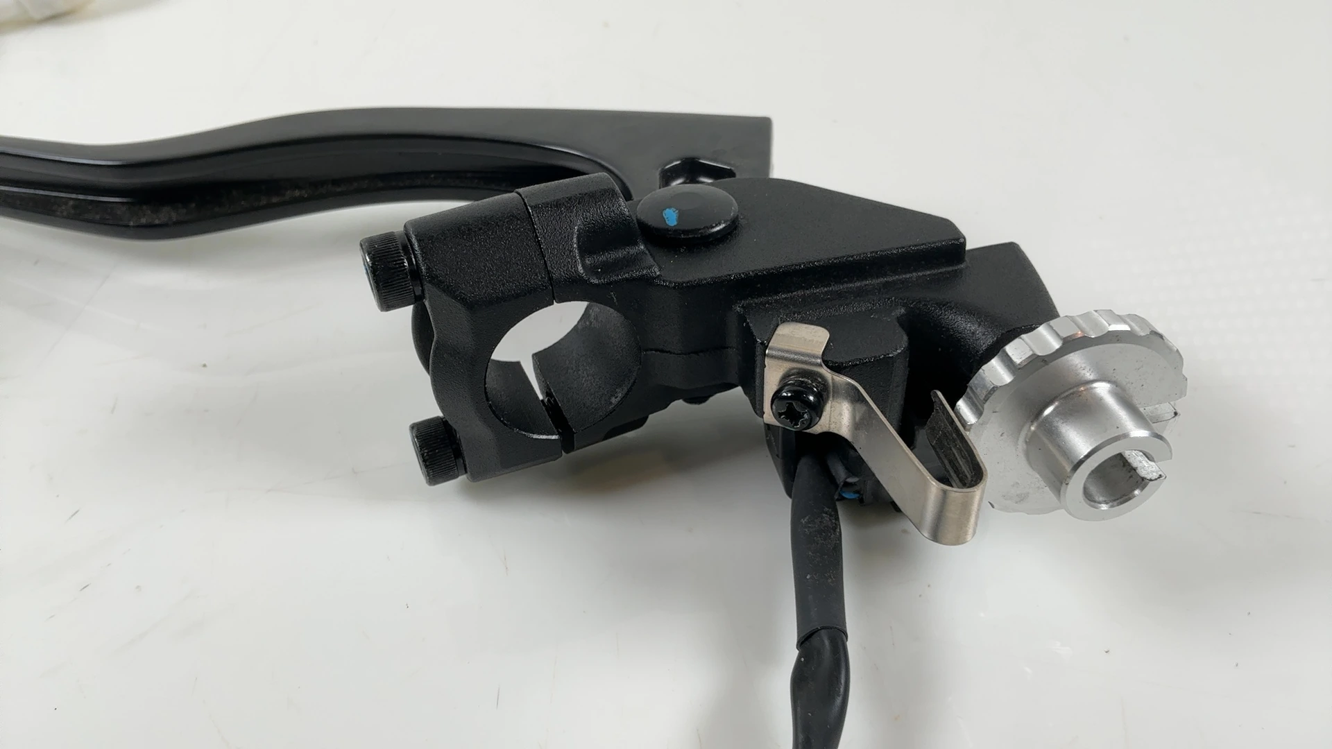 Aprilia RSV4 1100 Factory 1100cc Clutch Lever Perch Assembly 2021-2026 2S001472 - Image 4