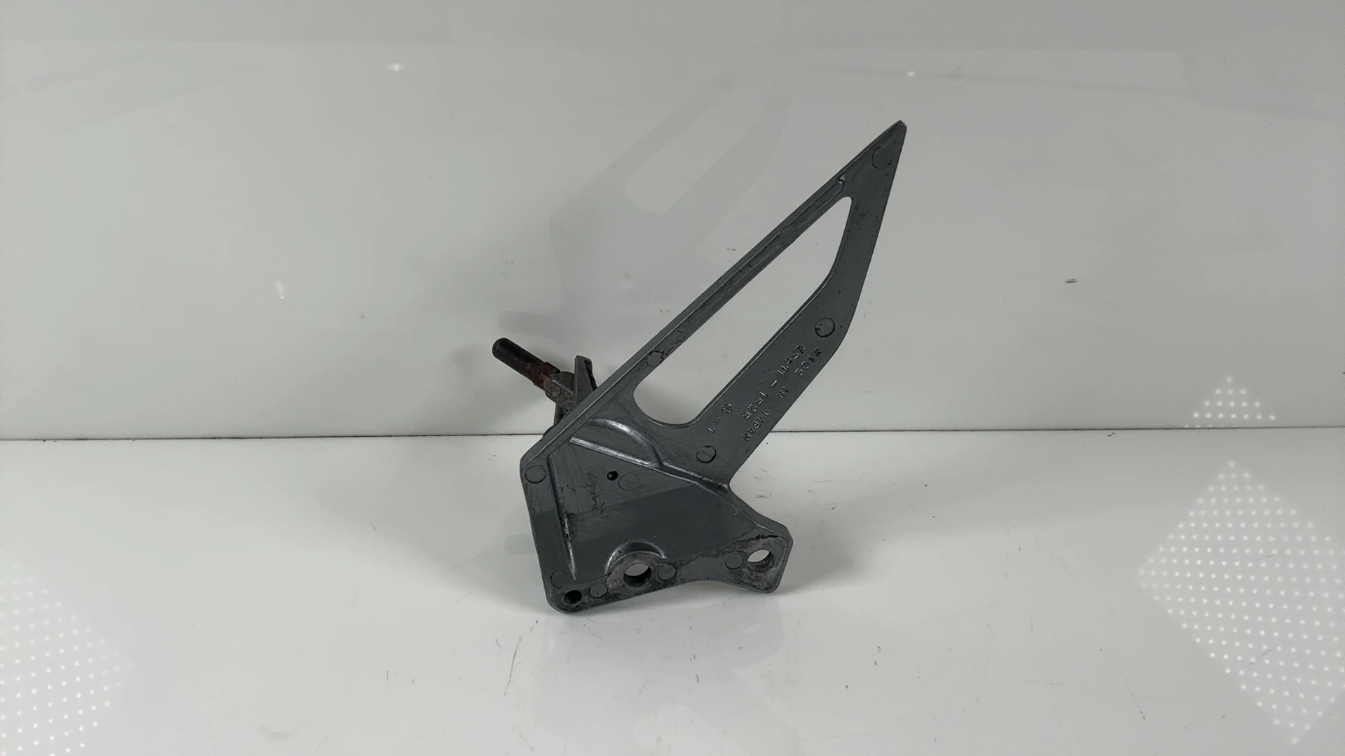 Kawasaki ZZR250 EX250H 250cc Left Front Footpeg Bracket 1990-2007 OEM 35011-1525 - Image 2