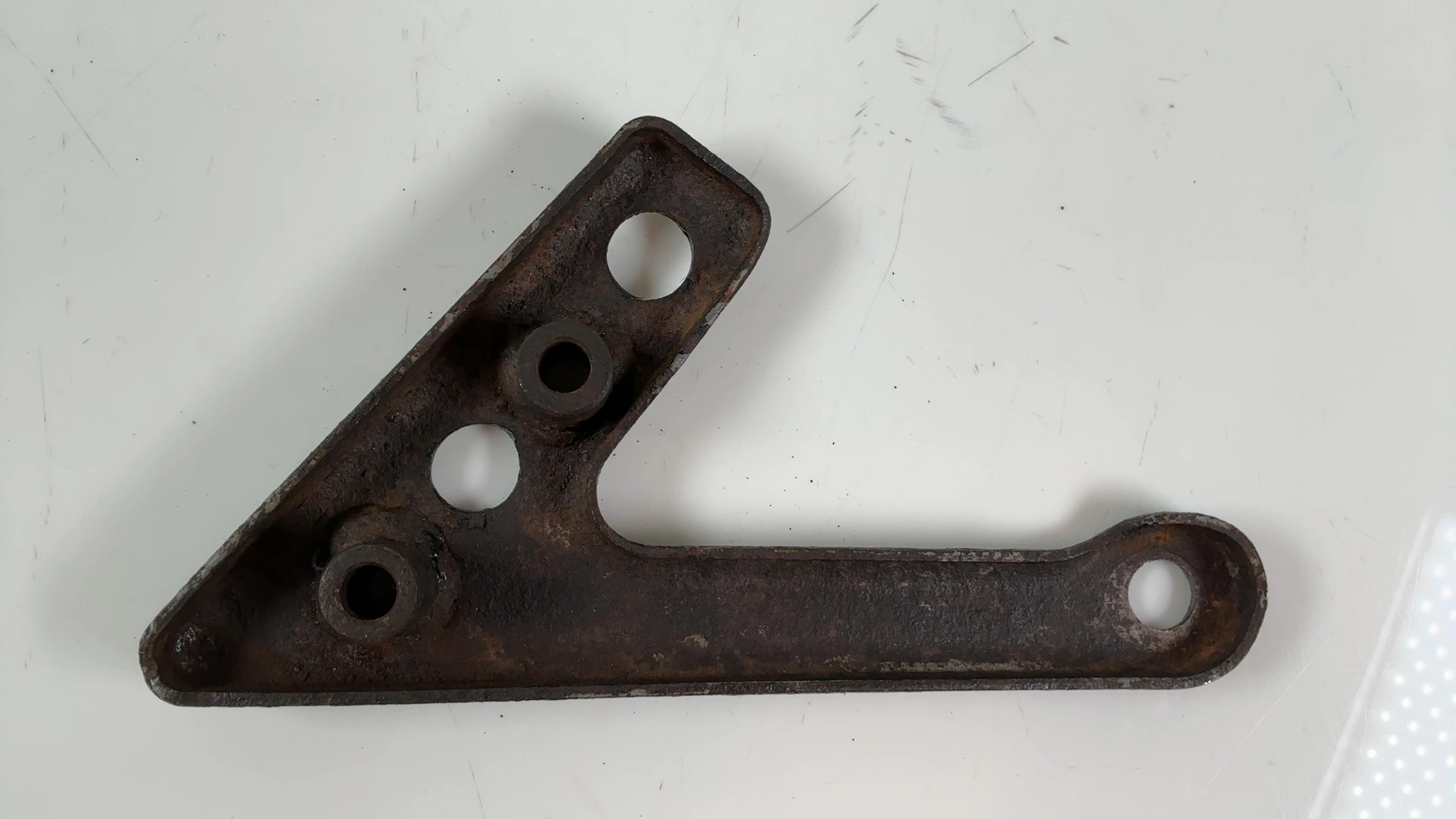 Honda FT500 Ascot PC07 500cc Front Left Footpeg Bracket 1982-1983 50642-MC1-000 - Image 7