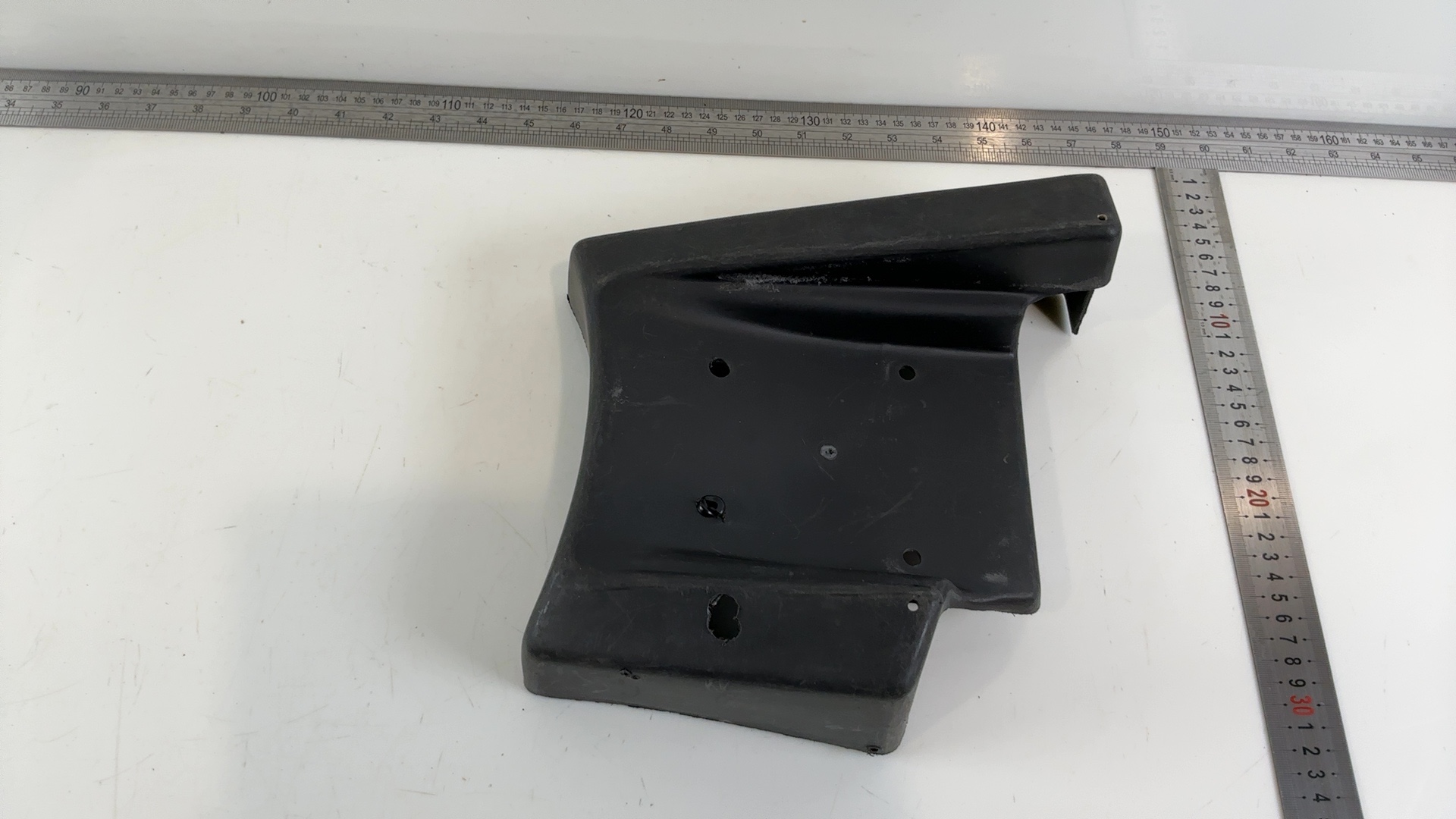 Aprilia AF1 Project 108 125 125cc Rear Inner Fender Mudguard 1987 1988 AP8130418 - Image 3