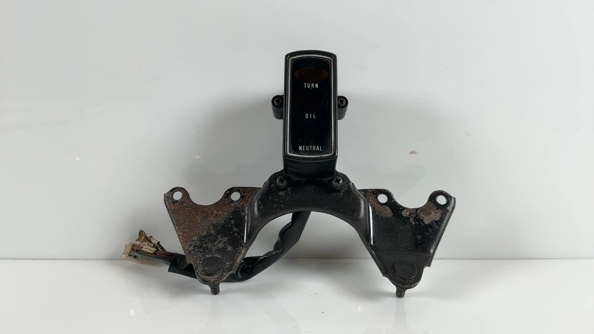 Yamaha XS650 XS400 Special 650cc Indicator Light Bracket 1978-83 2M0-83519-00-00