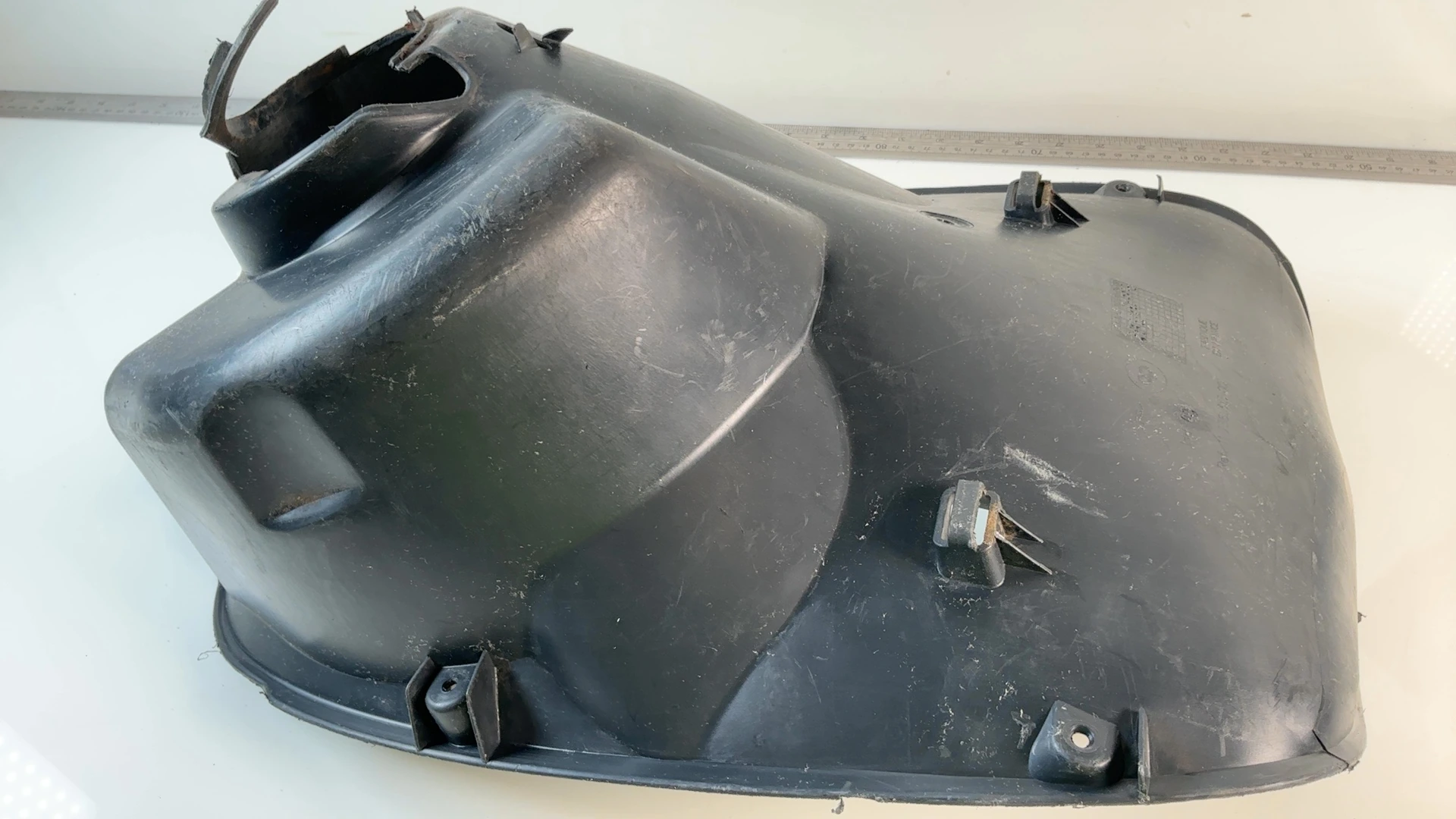 Peugeot Speedfight 2 50cc Front Inner Mudguard Fairing 2004 2005 OEM 739343 - Image 5