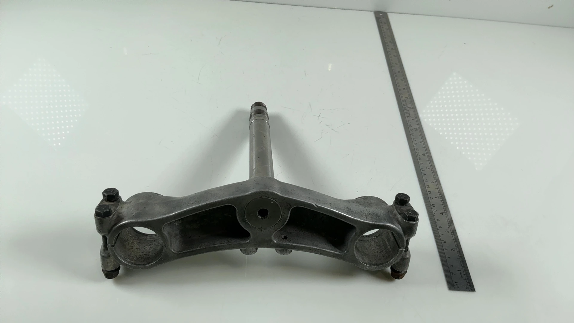 Yamaha FJ1100 FJ1200 Lower Triple Tree Yoke Stem 1984-1990 OEM 36Y-23340-00-00 - Image 3