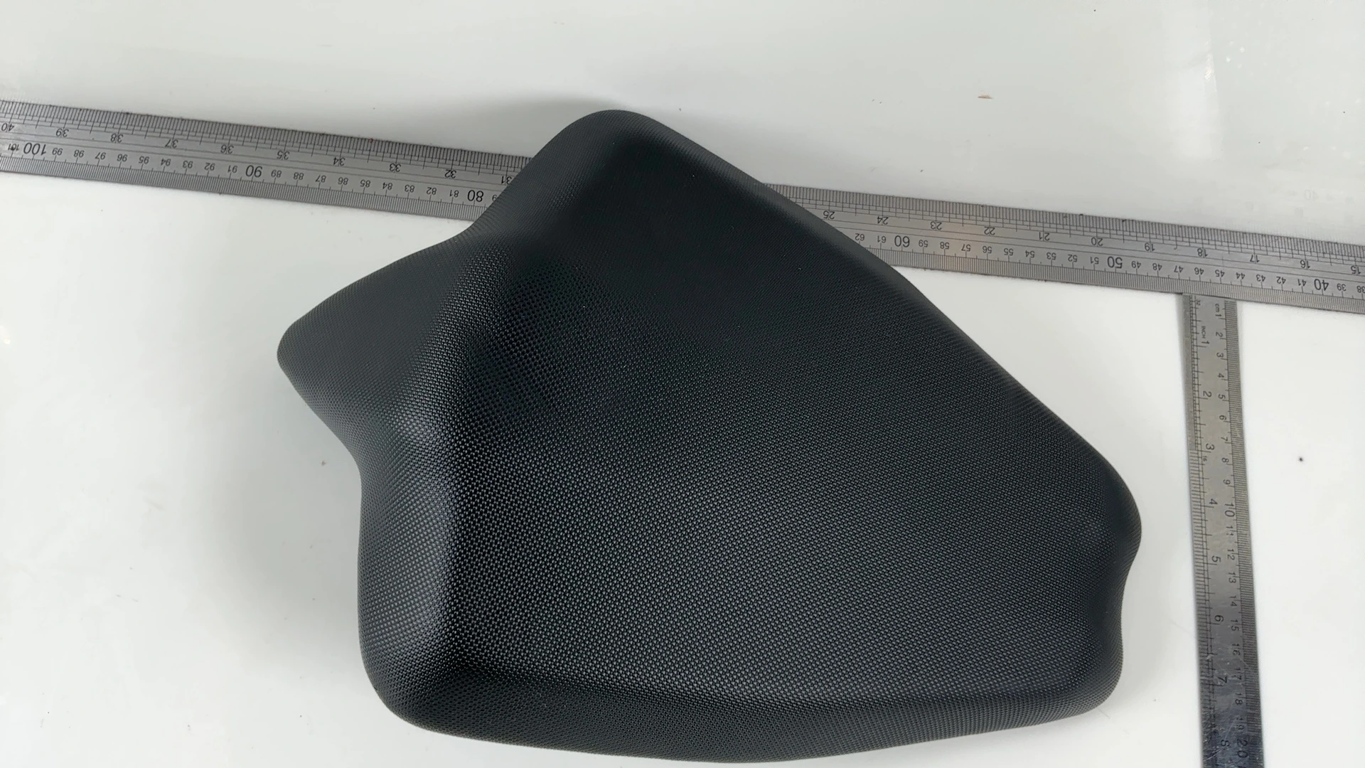 Aprilia Tuono RS 660 Factory 660cc Rear Passenger Seat 2021-2026 OEM 2B006652 - Image 3