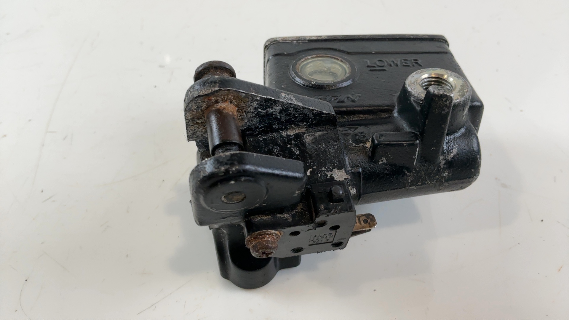Triumph Tiger Explorer 1200 1215cc Front Master Cylinder 2012-2015 OEM T2025830 - Image 2